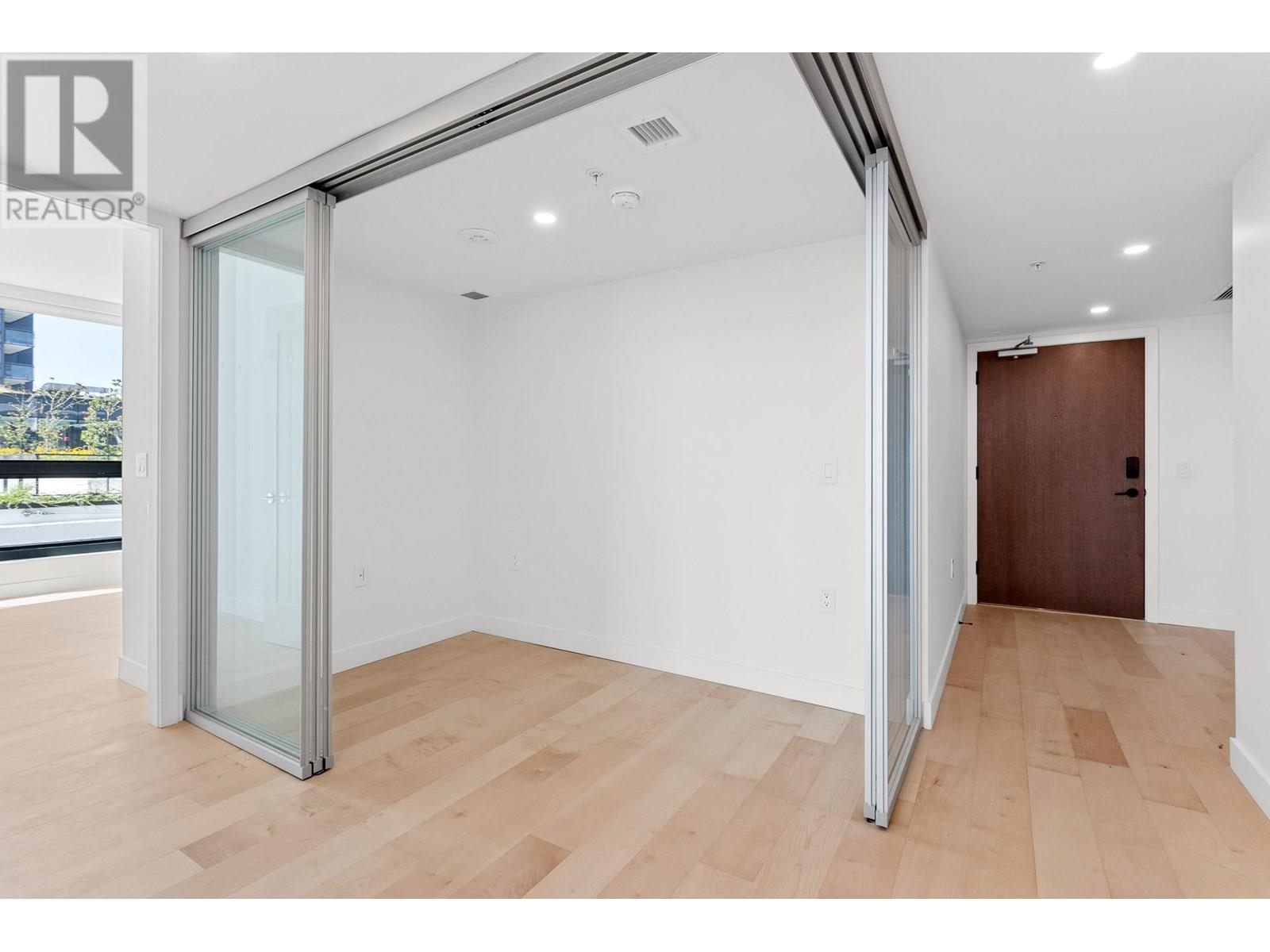 703 135 E 13th Street, North Vancouver, British Columbia  V7L 0J8 - Photo 30 - R3031605