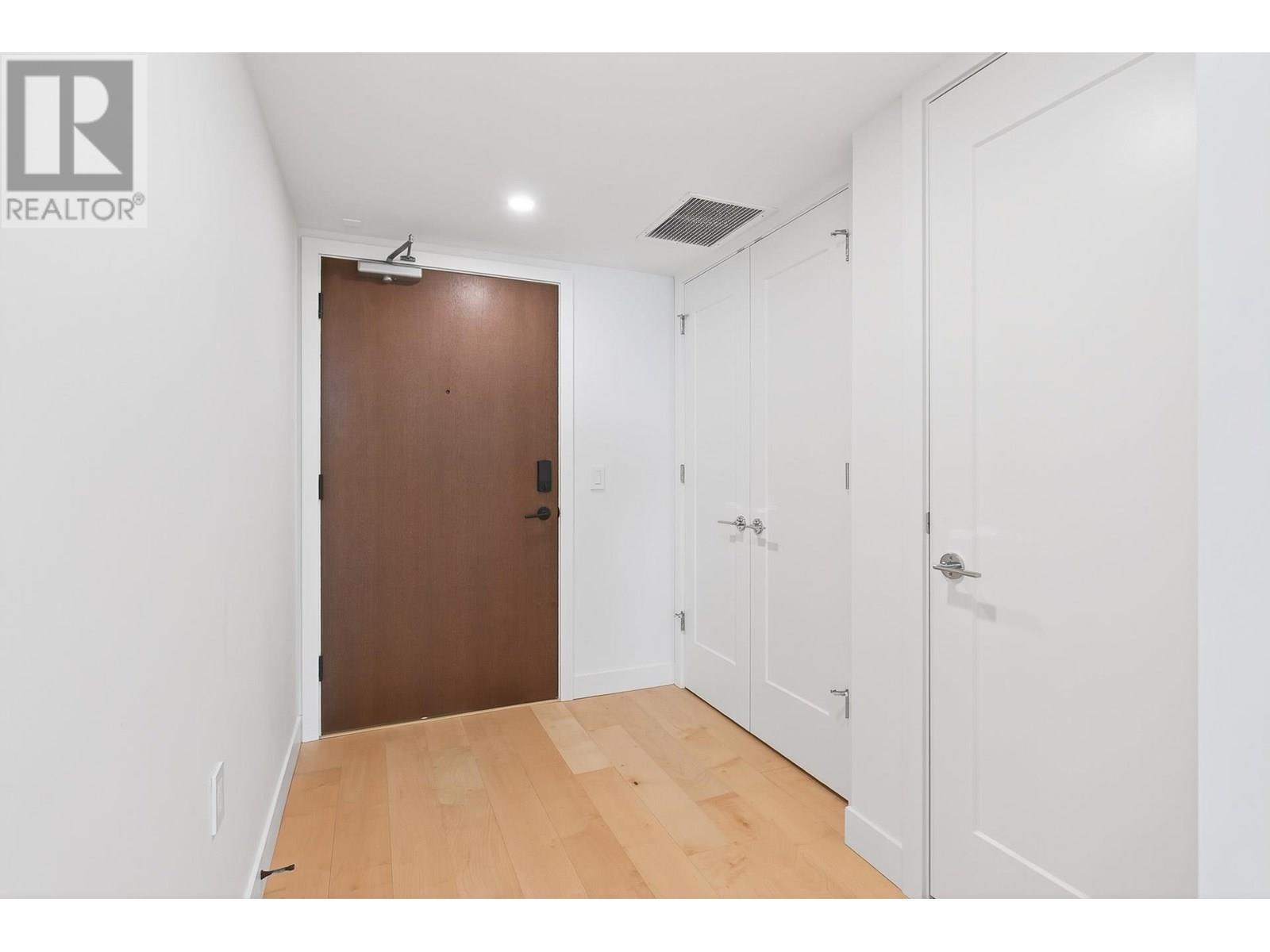 703 135 E 13th Street, North Vancouver, British Columbia  V7L 0J8 - Photo 33 - R3031605
