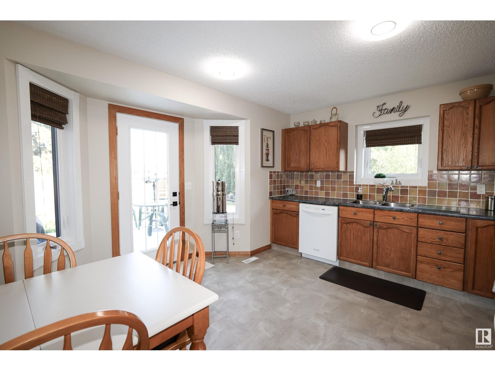 10408 89 St, Morinville, Alberta  T8R 1C6 - Photo 10 - E4450146