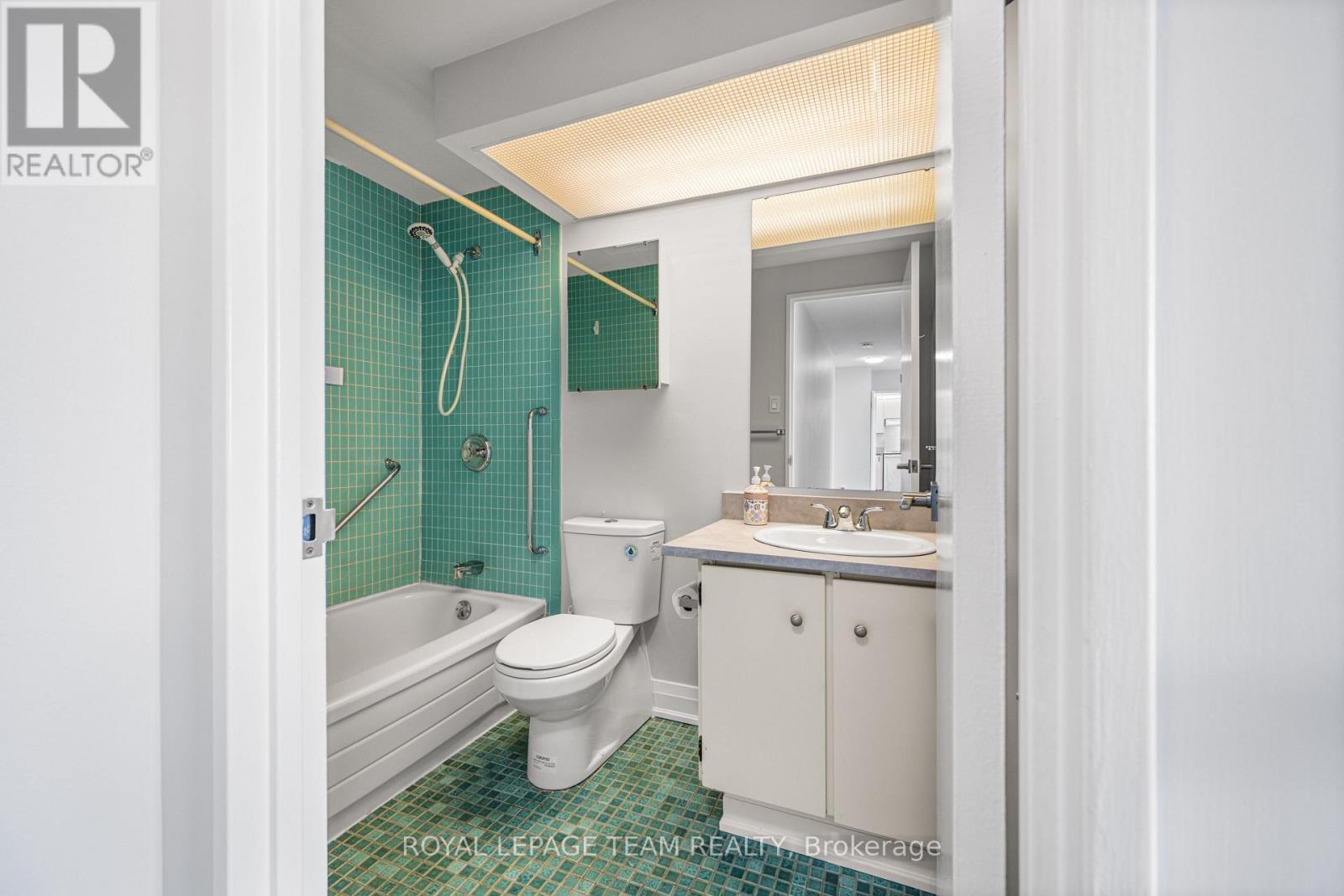 1607 - 1285 Cahill Drive, Ottawa, Ontario  K1V 9A7 - Photo 17 - X12312447