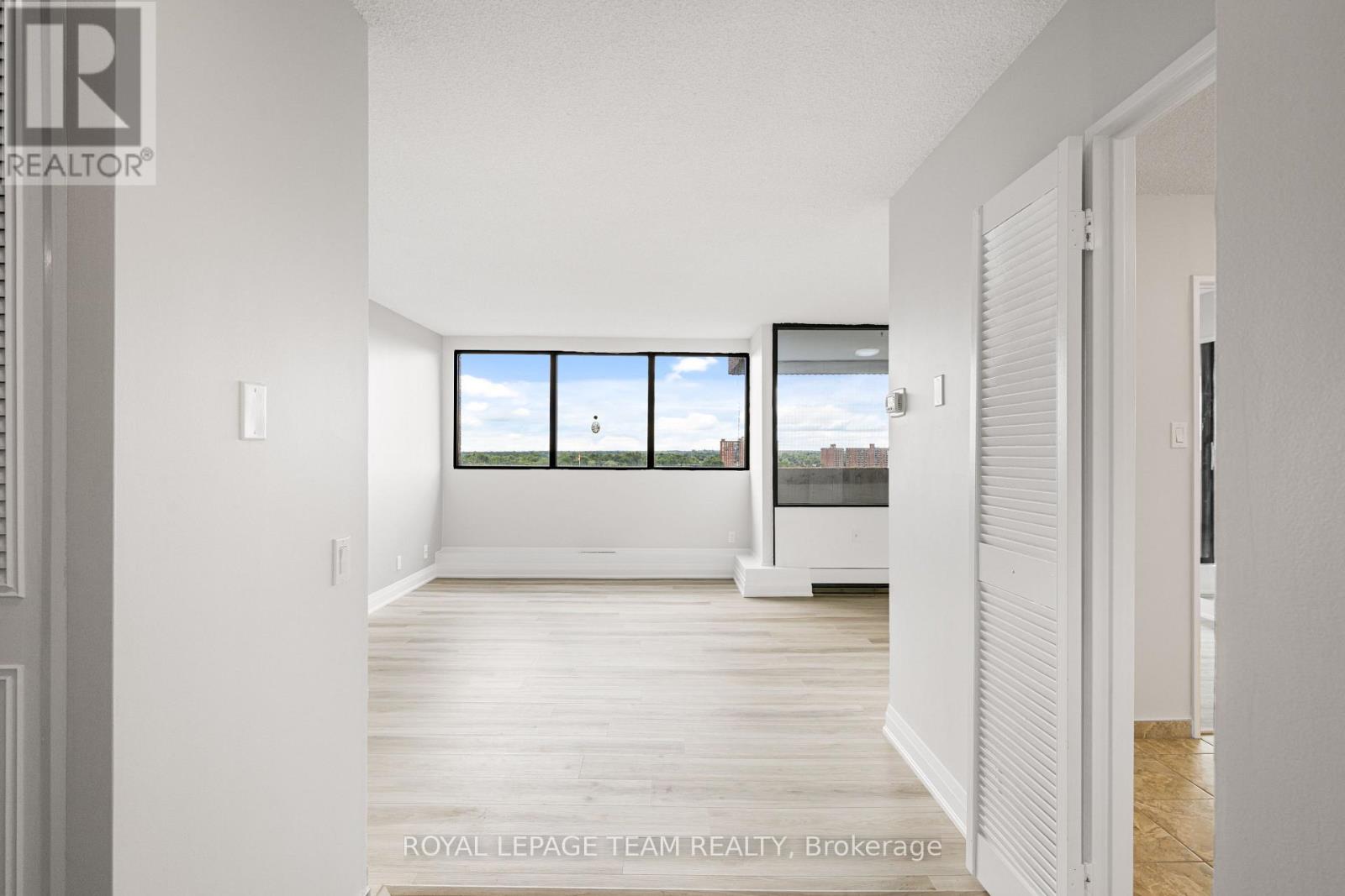 1607 - 1285 Cahill Drive, Ottawa, Ontario  K1V 9A7 - Photo 6 - X12312447