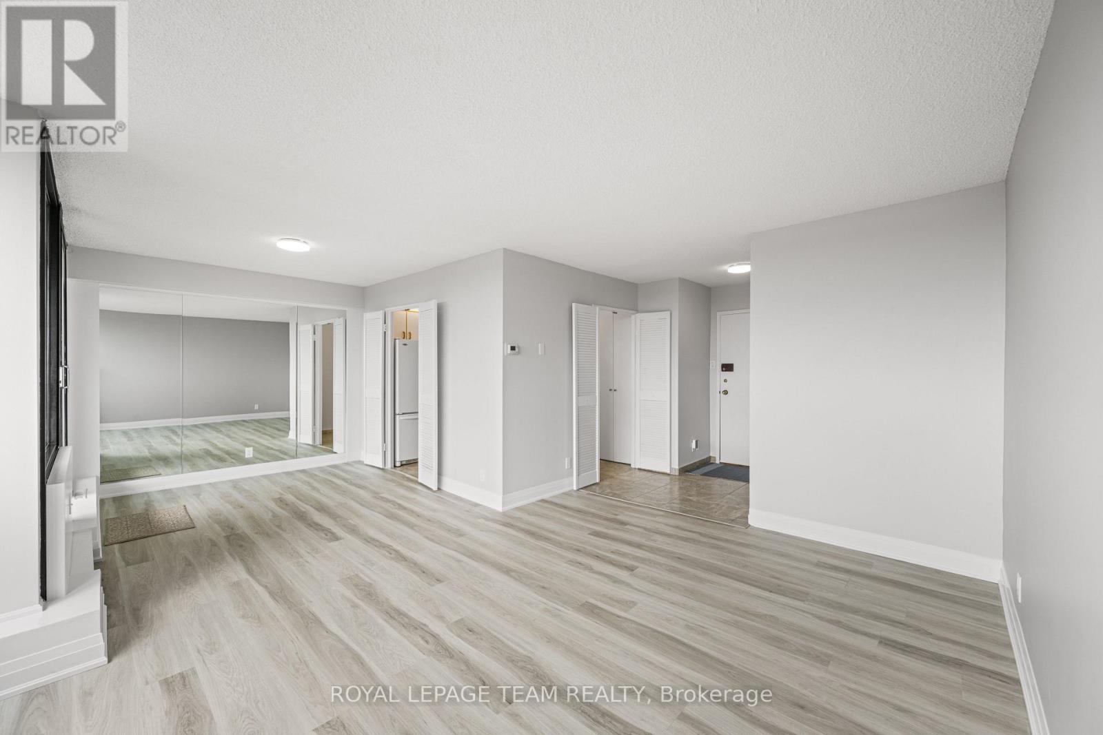 1607 - 1285 Cahill Drive, Ottawa, Ontario  K1V 9A7 - Photo 8 - X12312447