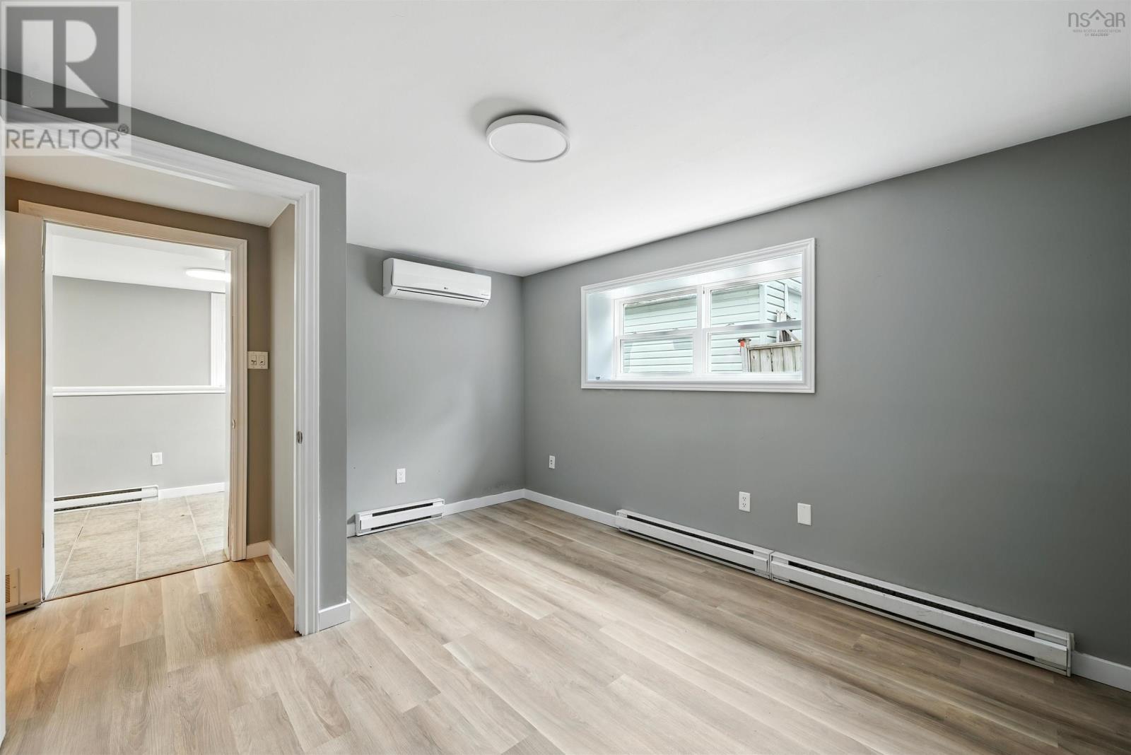 6944 Leppert Street, Halifax, Nova Scotia  B3L 1N8 - Photo 28 - 202515113