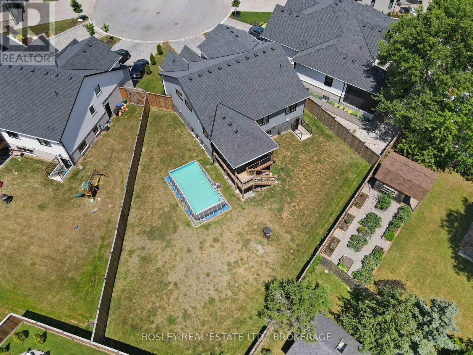 Property at 2756 ARROWSMITH COURT image 2