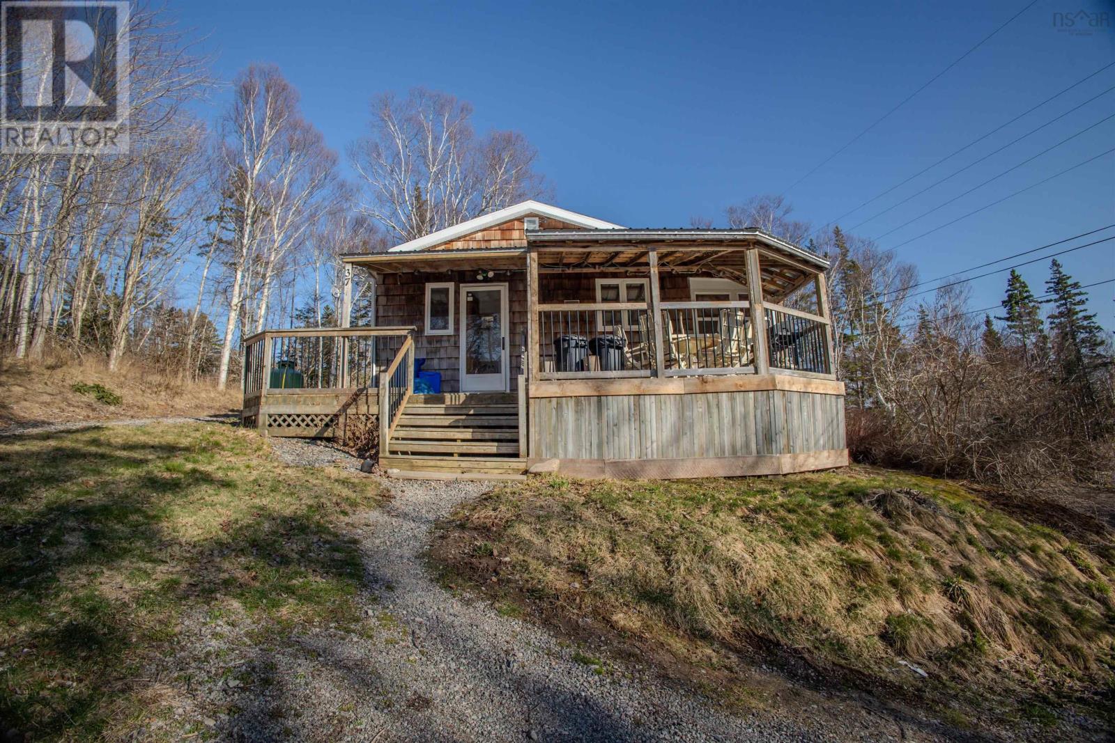 37 Claymore Lane, Big Pond, Nova Scotia  B1J 1S7 - Photo 3 - 202519021