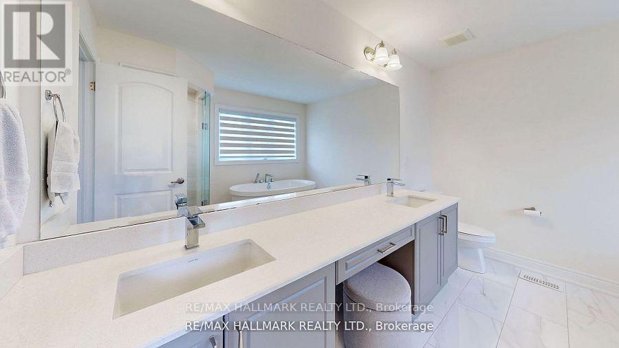 164 Frederick Pearson Street, East Gwillimbury, Ontario  L9N 0Y9 - Photo 26 - N12312640