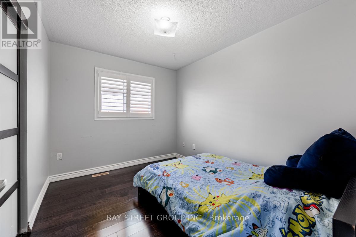 98 Royalpark Way, Vaughan (Elder Mills), Ontario  L4H 1J5 - Photo 24 - N12312656