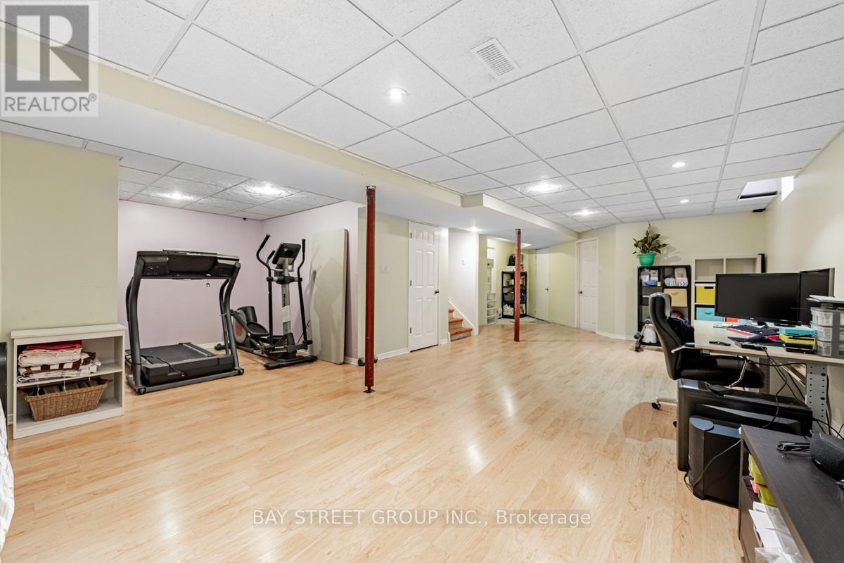 98 Royalpark Way, Vaughan (Elder Mills), Ontario  L4H 1J5 - Photo 33 - N12312656