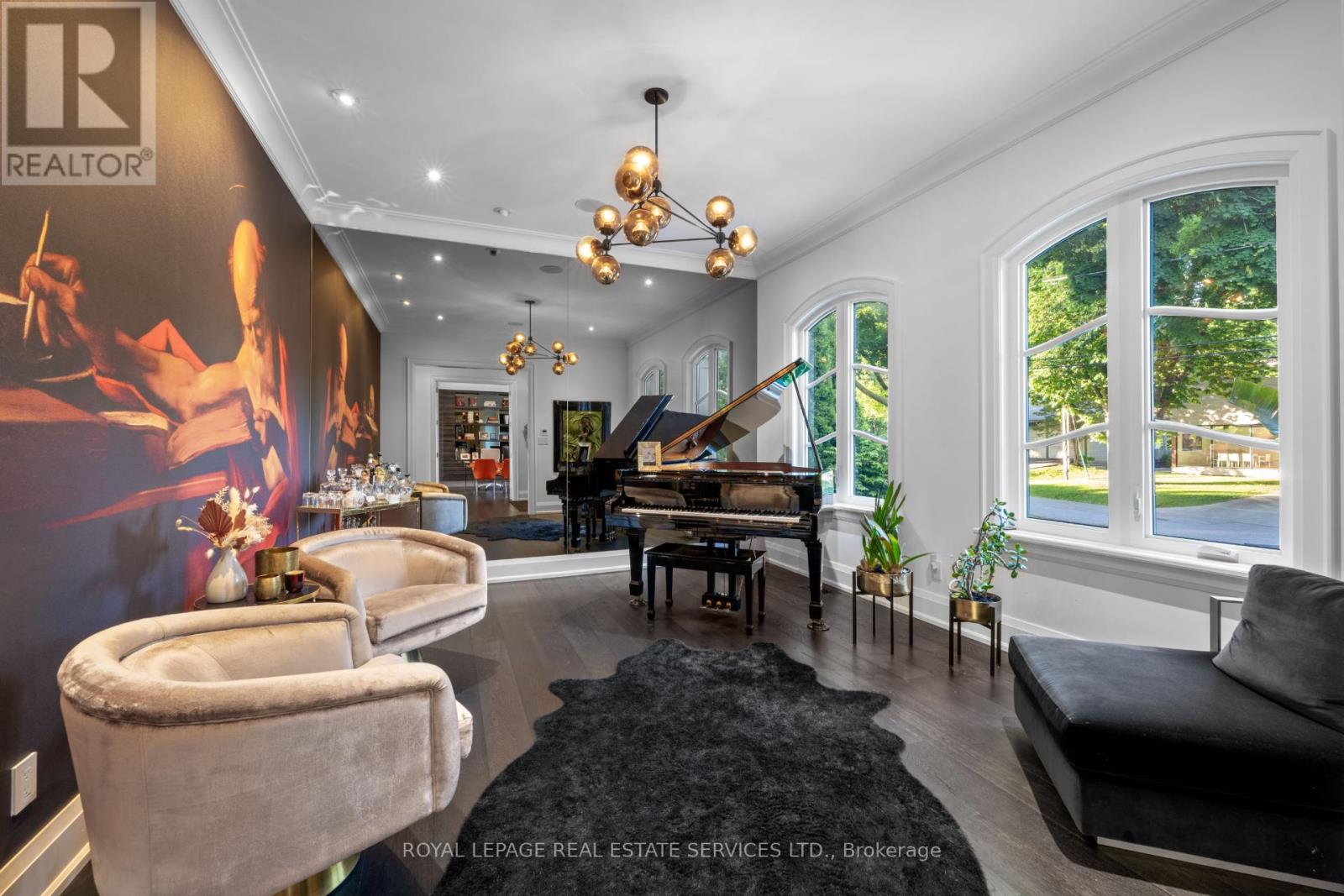 Property at 22 BIRCHCROFT ROAD image 4
