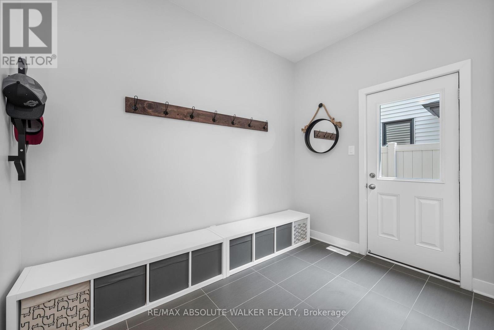 175 Crevasse Road, Ottawa, Ontario  K1W 0R5 - Photo 12 - X12312759