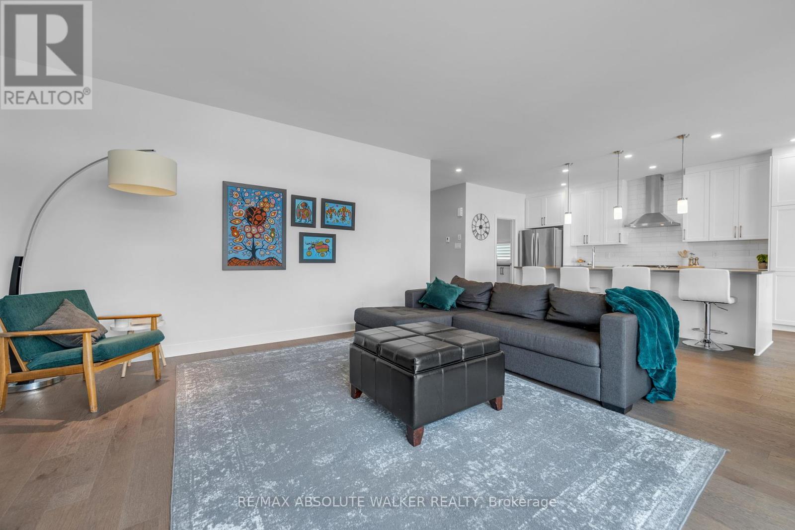 175 Crevasse Road, Ottawa, Ontario  K1W 0R5 - Photo 5 - X12312759