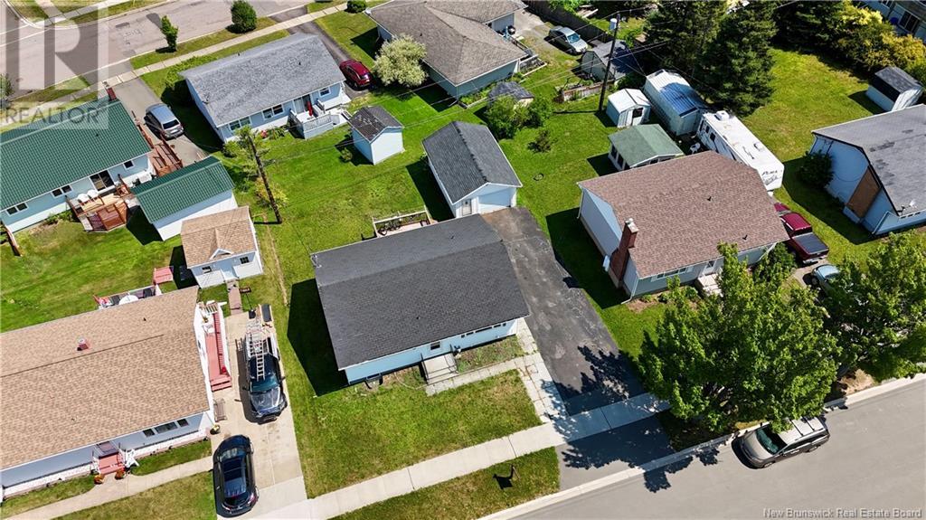 Property at 51 Windemere Drive image 3