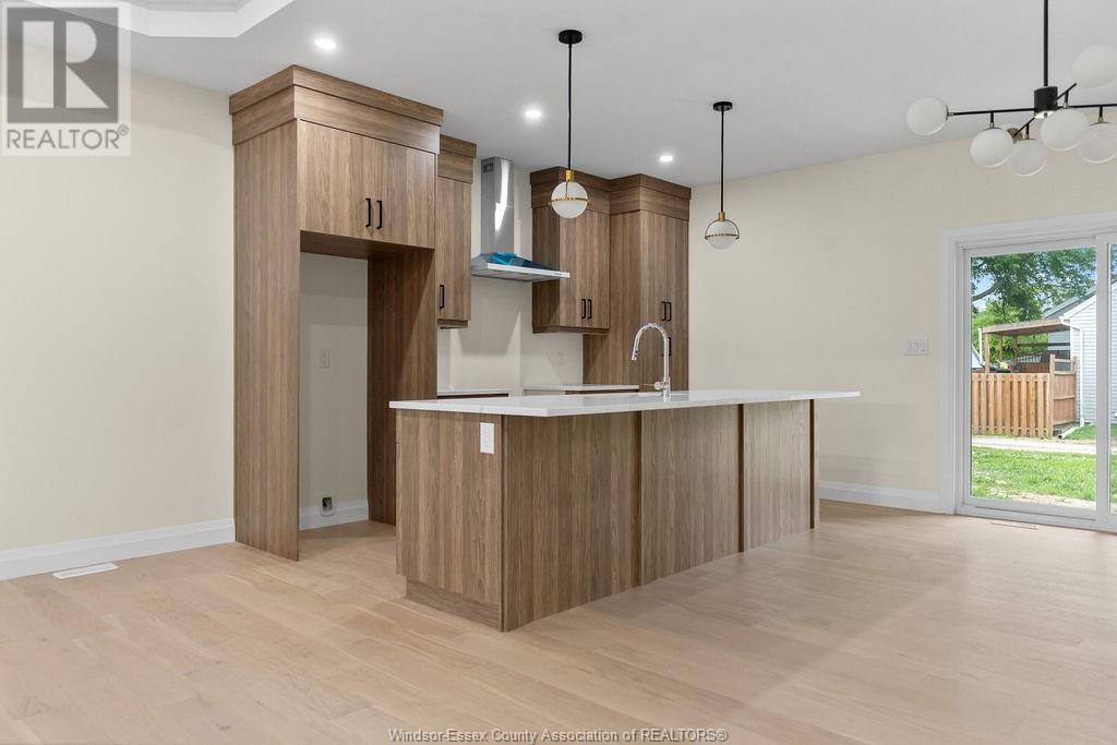 Property at 478 RAILWAY image 4