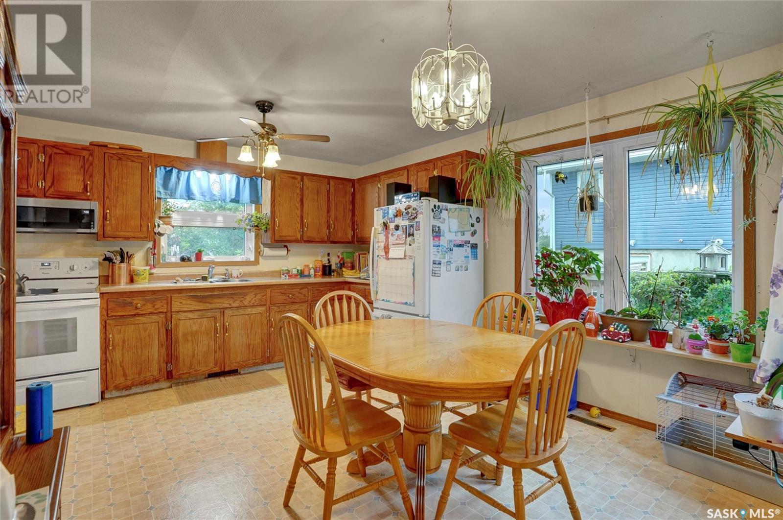 41 Main Street, Tuxford, Saskatchewan  S0H 4C0 - Photo 4 - SK013983
