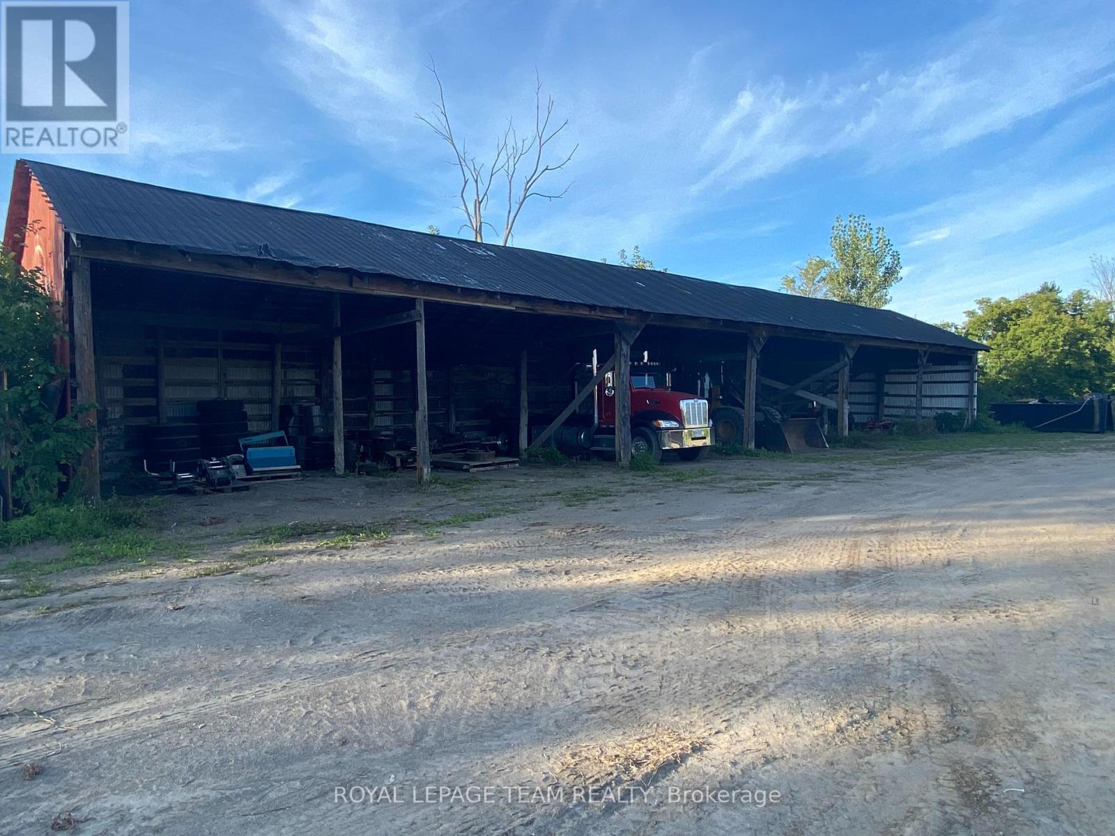 7904 Bank Street S, Ottawa, Ontario K0A 2P0 - Photo 14 - X12304091