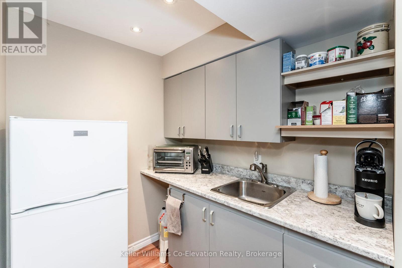 33 Allsop Crescent, Barrie, Ontario  L4N 8T7 - Photo 17 - S12312854