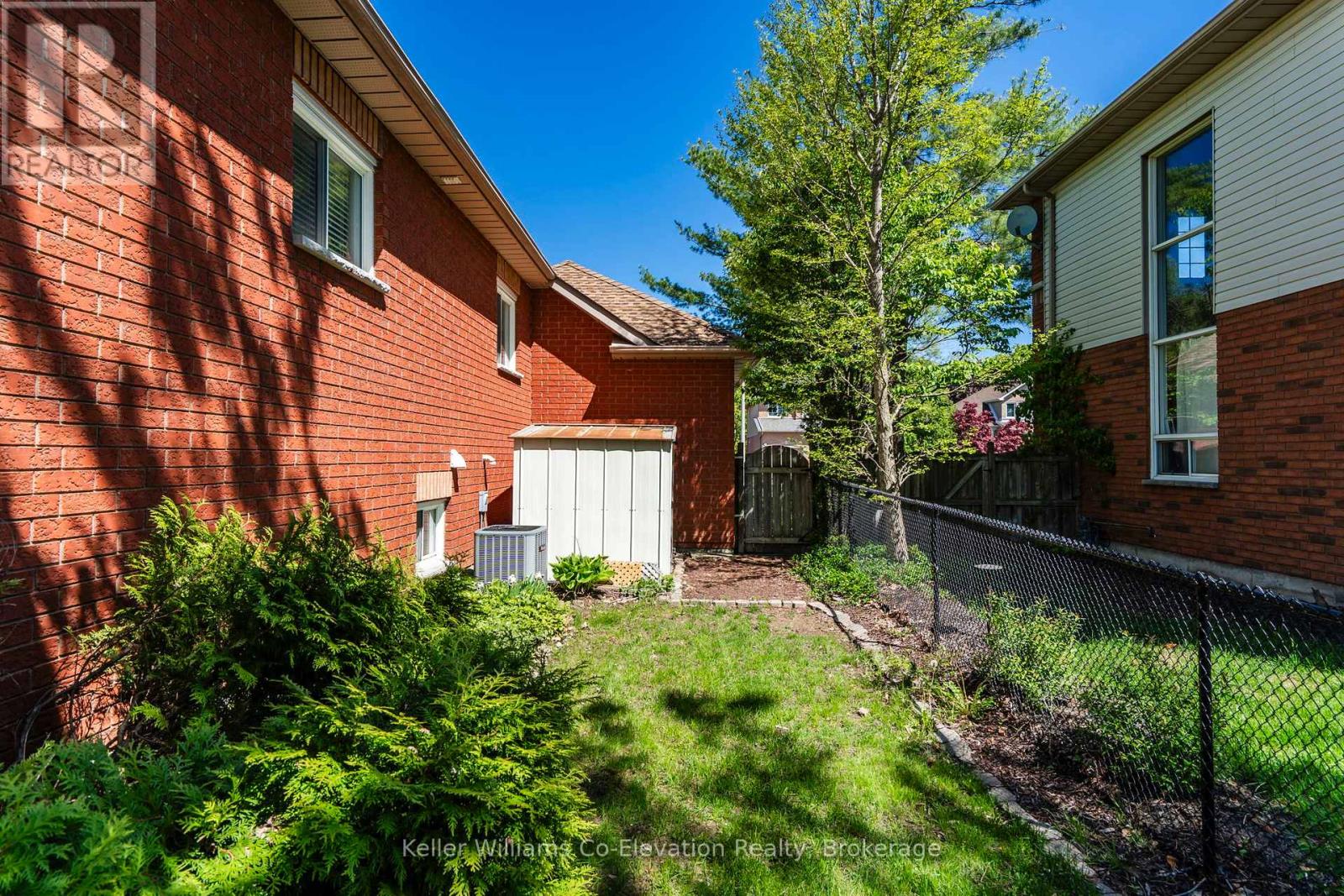 33 Allsop Crescent, Barrie, Ontario  L4N 8T7 - Photo 24 - S12312854