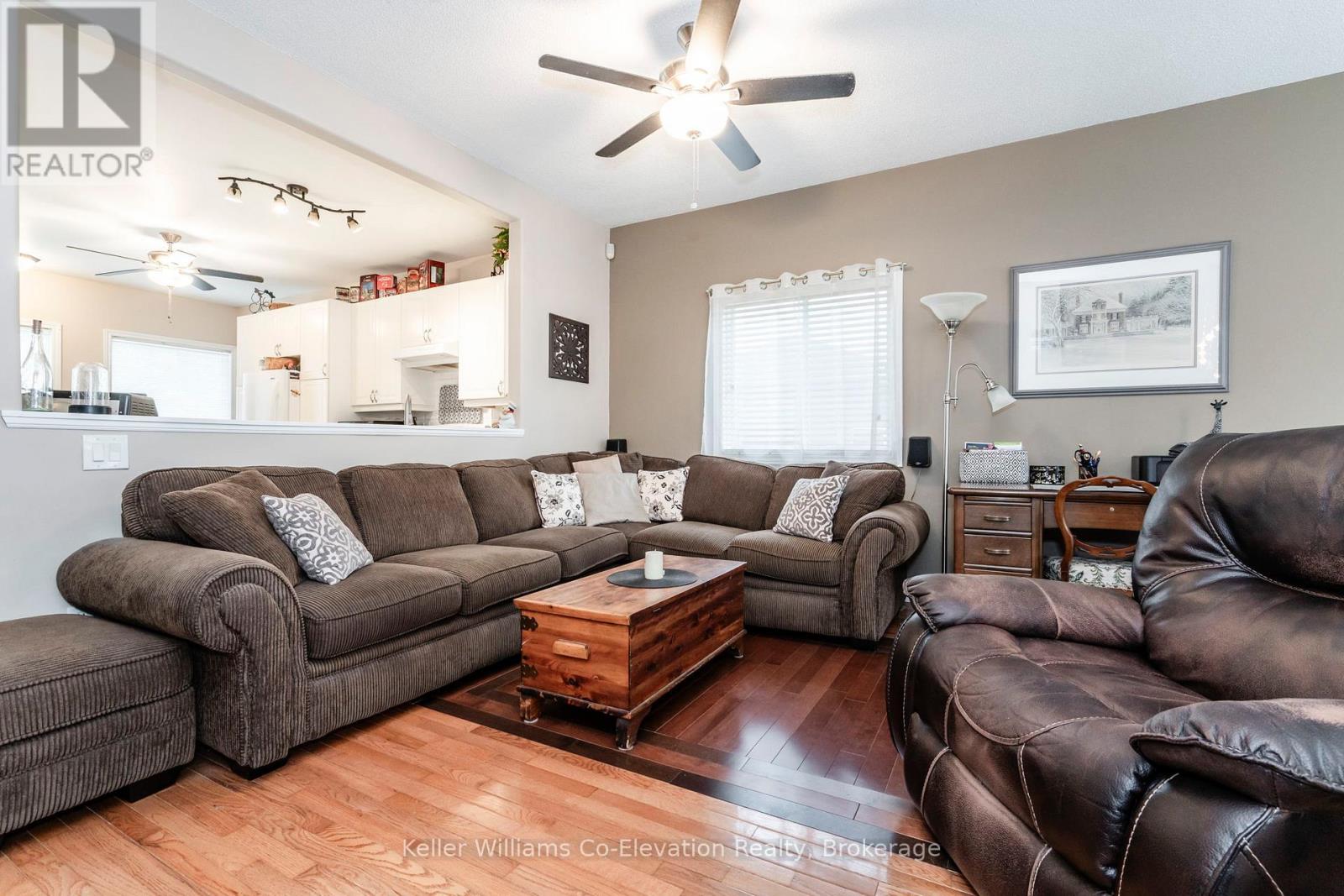 33 Allsop Crescent, Barrie, Ontario  L4N 8T7 - Photo 6 - S12312854