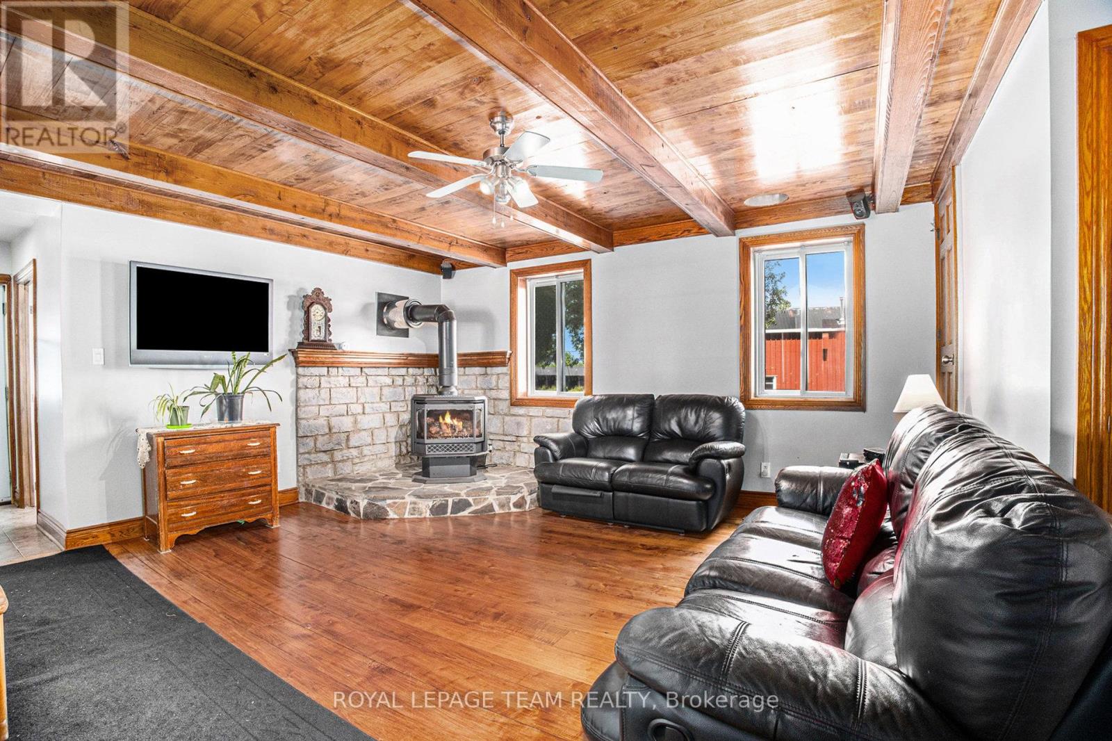 7904 Bank Street S, Ottawa, Ontario K0A 2P0 - Photo 18 - X12304091