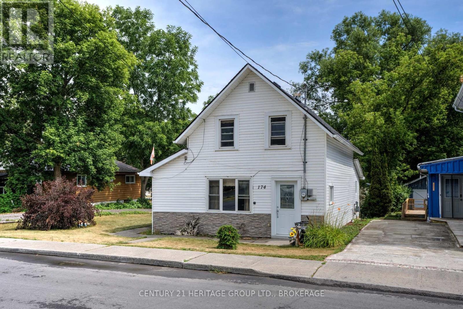 174 Thomas Street, Deseronto, Ontario  K0K 1X0 - Photo 2 - X12312821