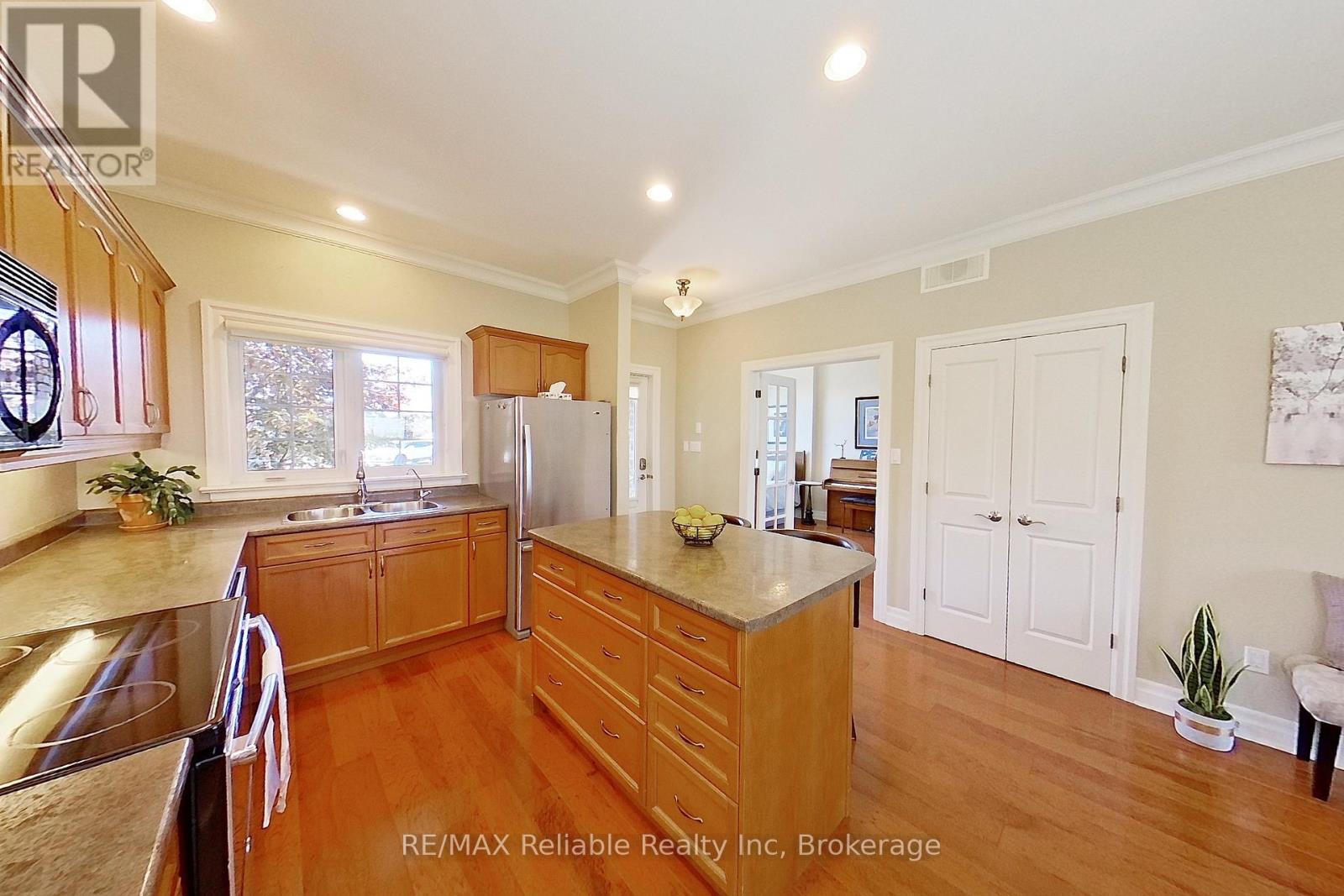 4-10 Conrad Drive, Bluewater, Ontario  N0M 2T0 - Photo 17 - X12312857