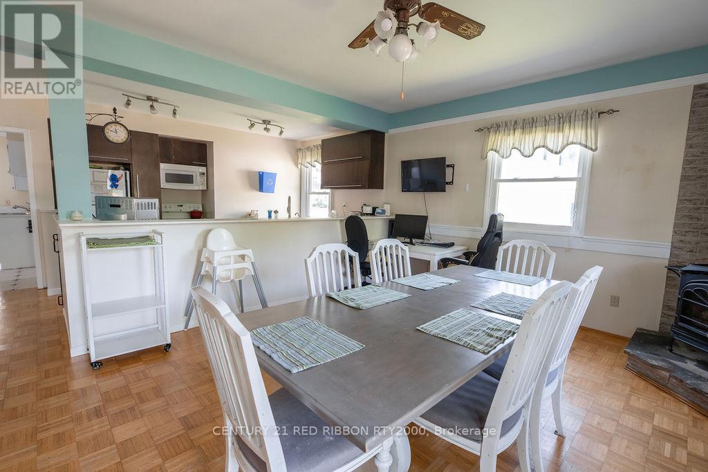 69 High Street W, Strathroy-Caradoc (Sw), Ontario  N7G 1G7 - Photo 24 - X12312835