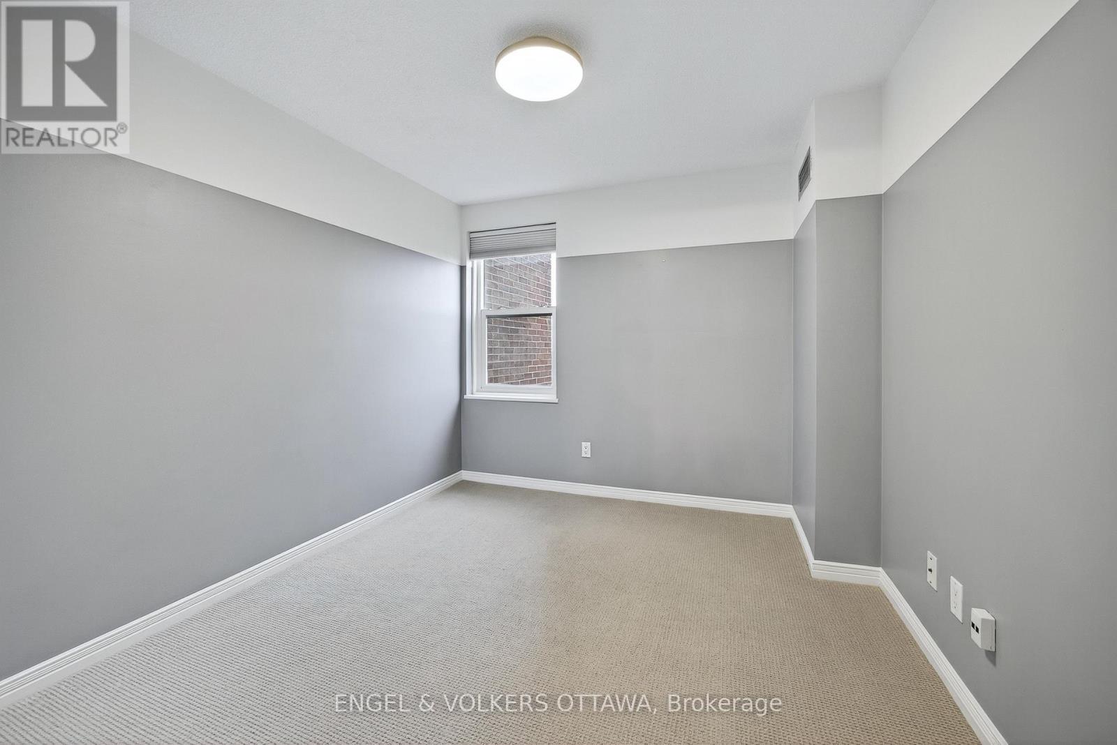 1006 - 1100 Ambleside Drive, Ottawa, Ontario  K2B 8G6 - Photo 15 - X12312891