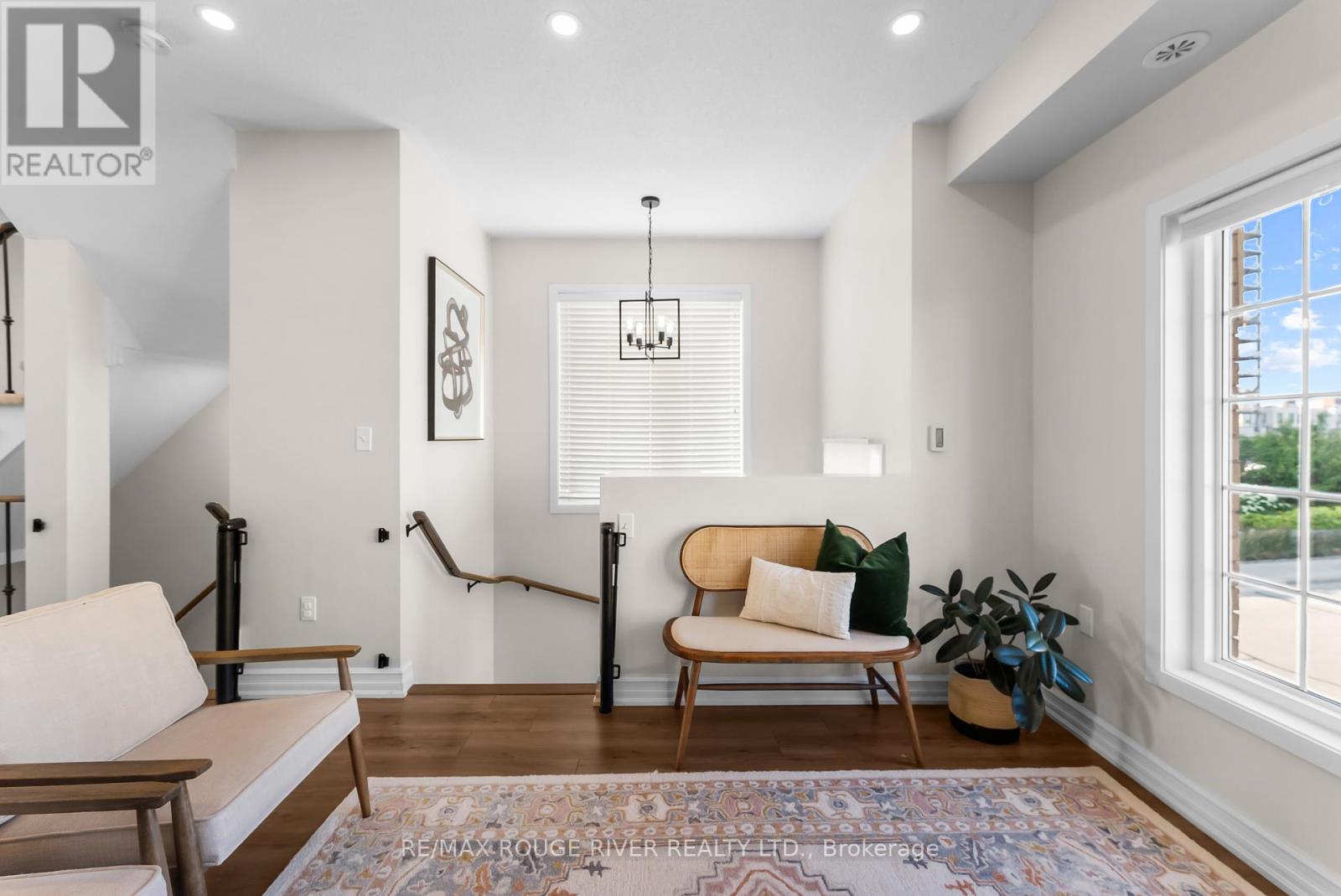 Property at 1 - 1250 ST MARTINS DRIVE image 5
