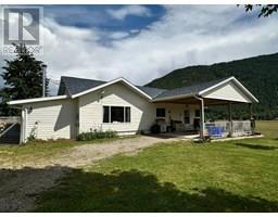 430 ATWOOD Road, grand forks, British Columbia