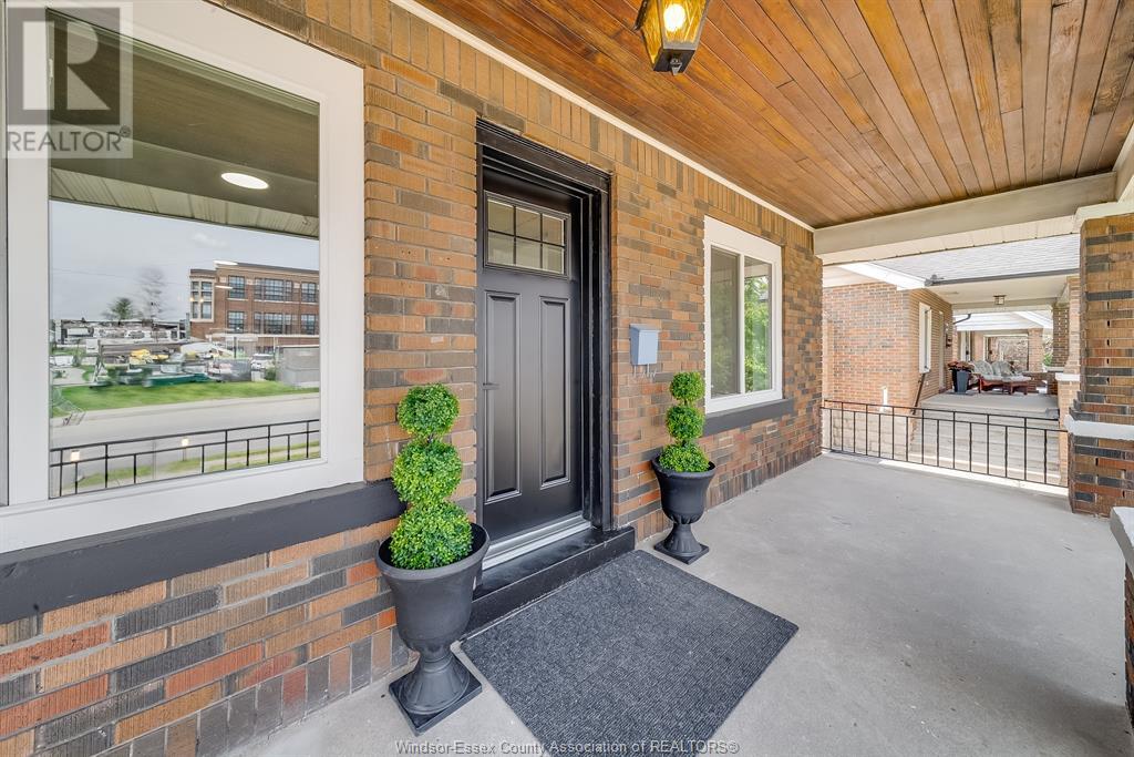 Property at 2241 WINDERMERE image 5