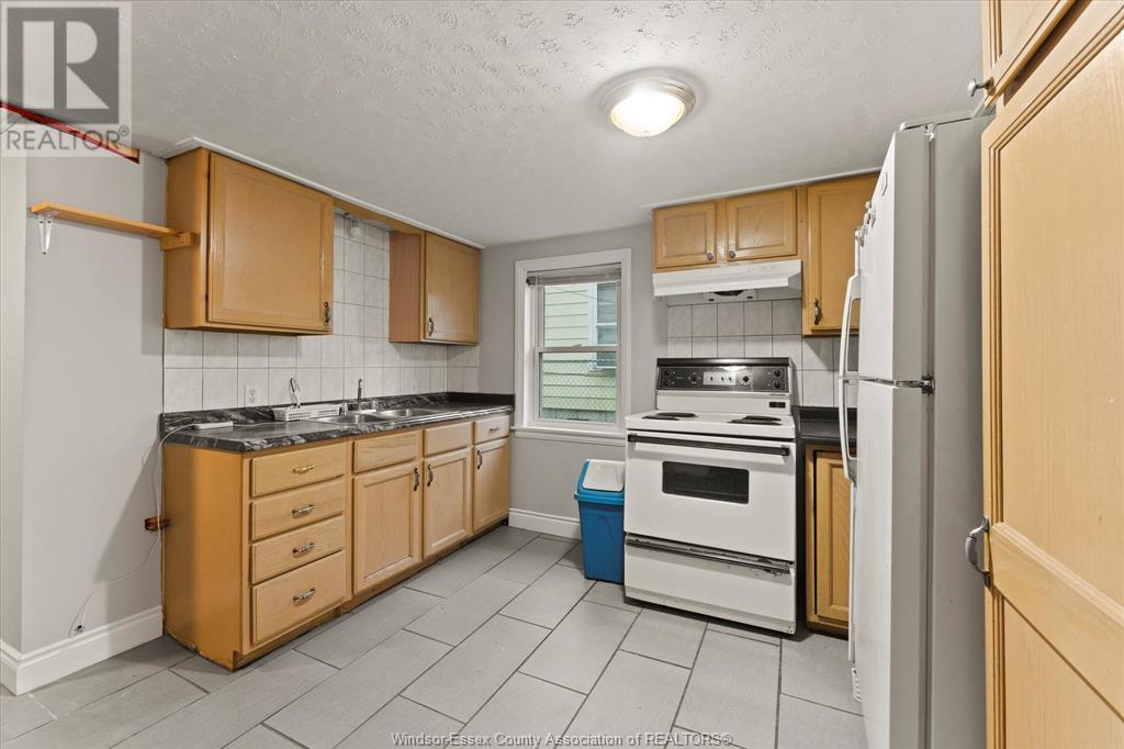 159 Wellington, Harrow, Ontario N0R 1G0 - Photo 8 - 25019127