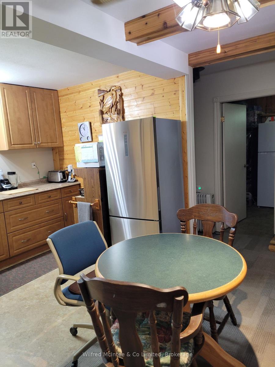 302299 Concession Rd 2 Sdr, West Grey, Ontario  N4N 3B8 - Photo 14 - X12300782