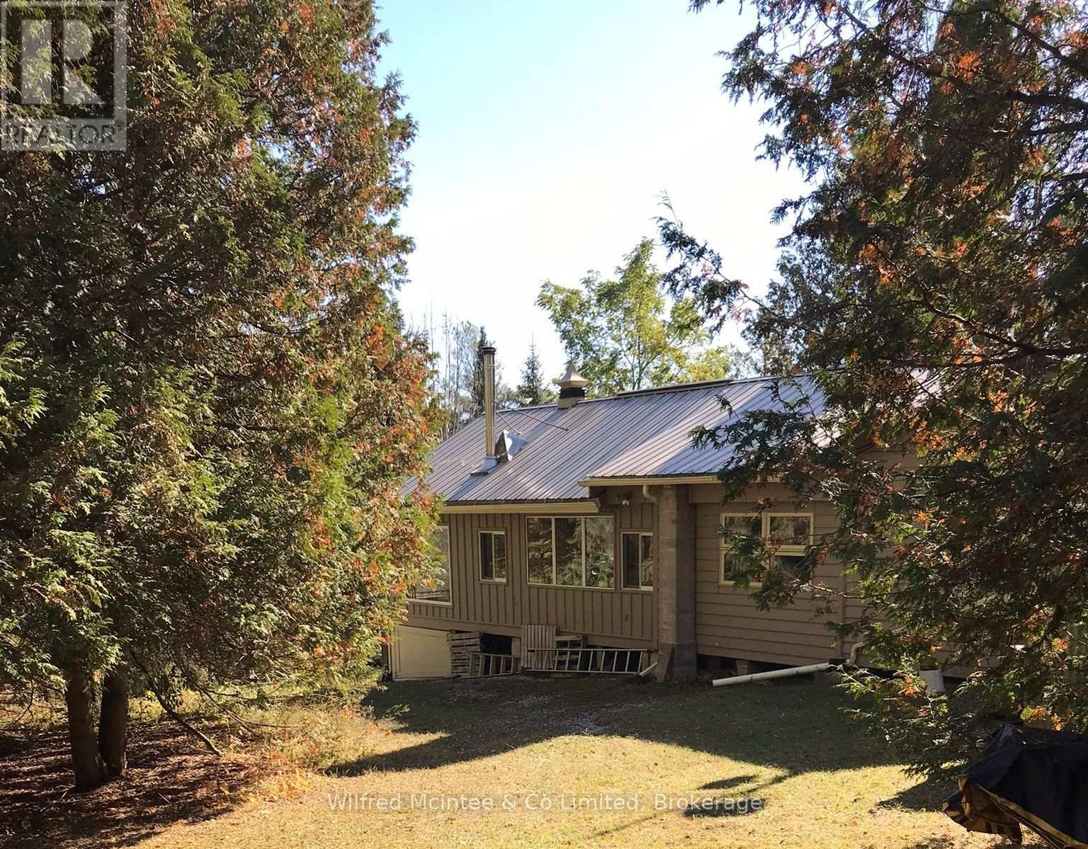 302299 Concession Rd 2 Sdr, West Grey, Ontario  N4N 3B8 - Photo 7 - X12300782