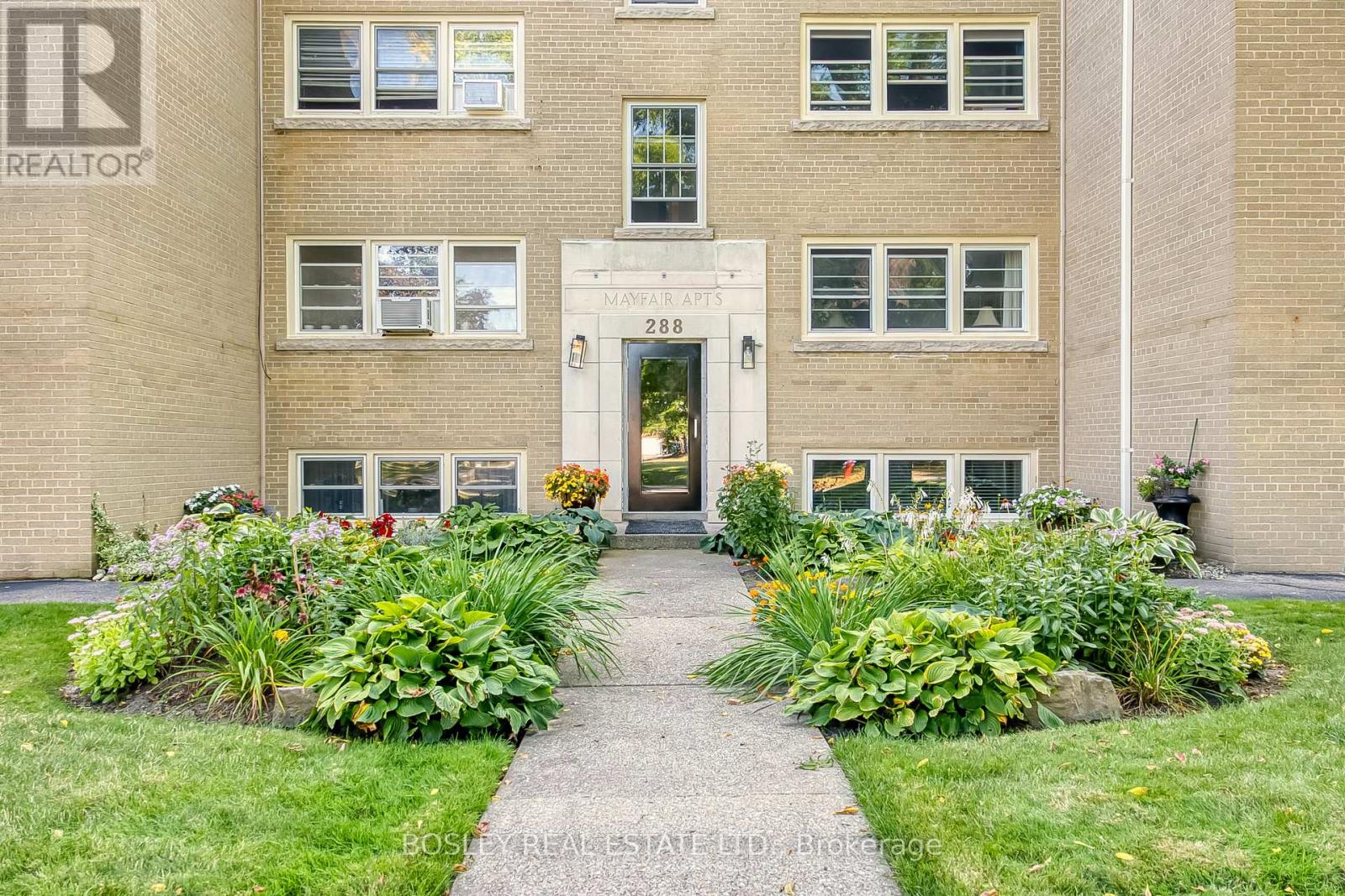 16 - 288 Reynolds Street, Oakville, Ontario  L6J 3L4 - Photo 8 - W12312700