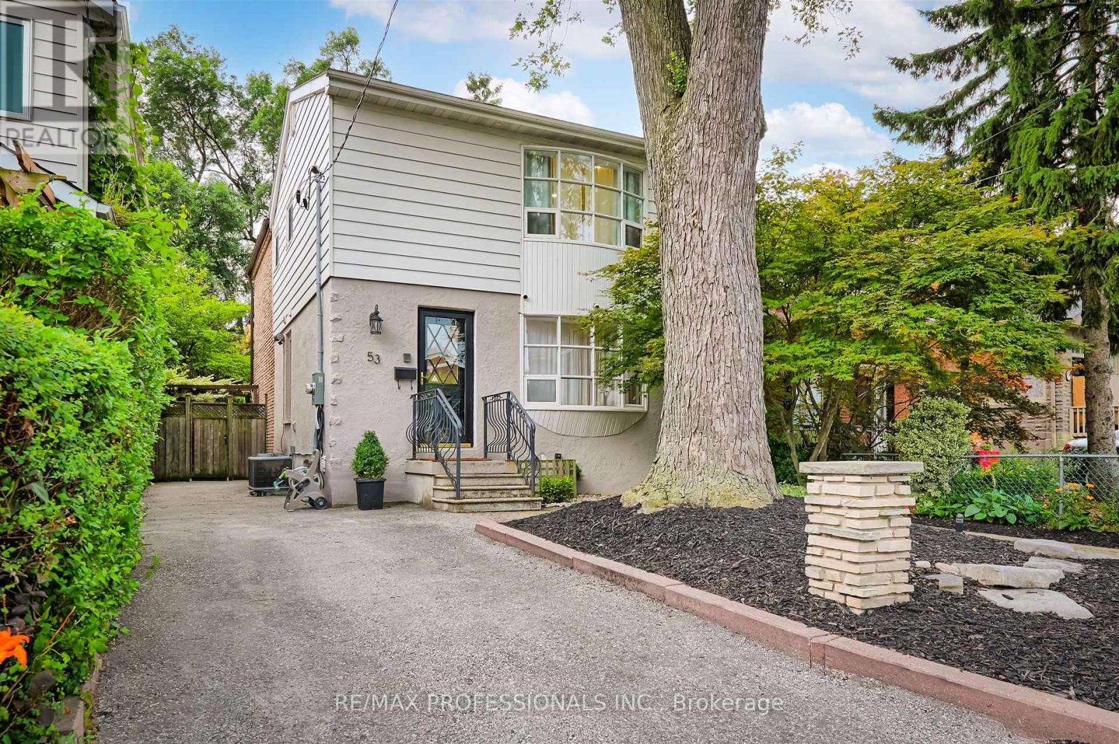 Property at 53 TILDEN CRESCENT image 4
