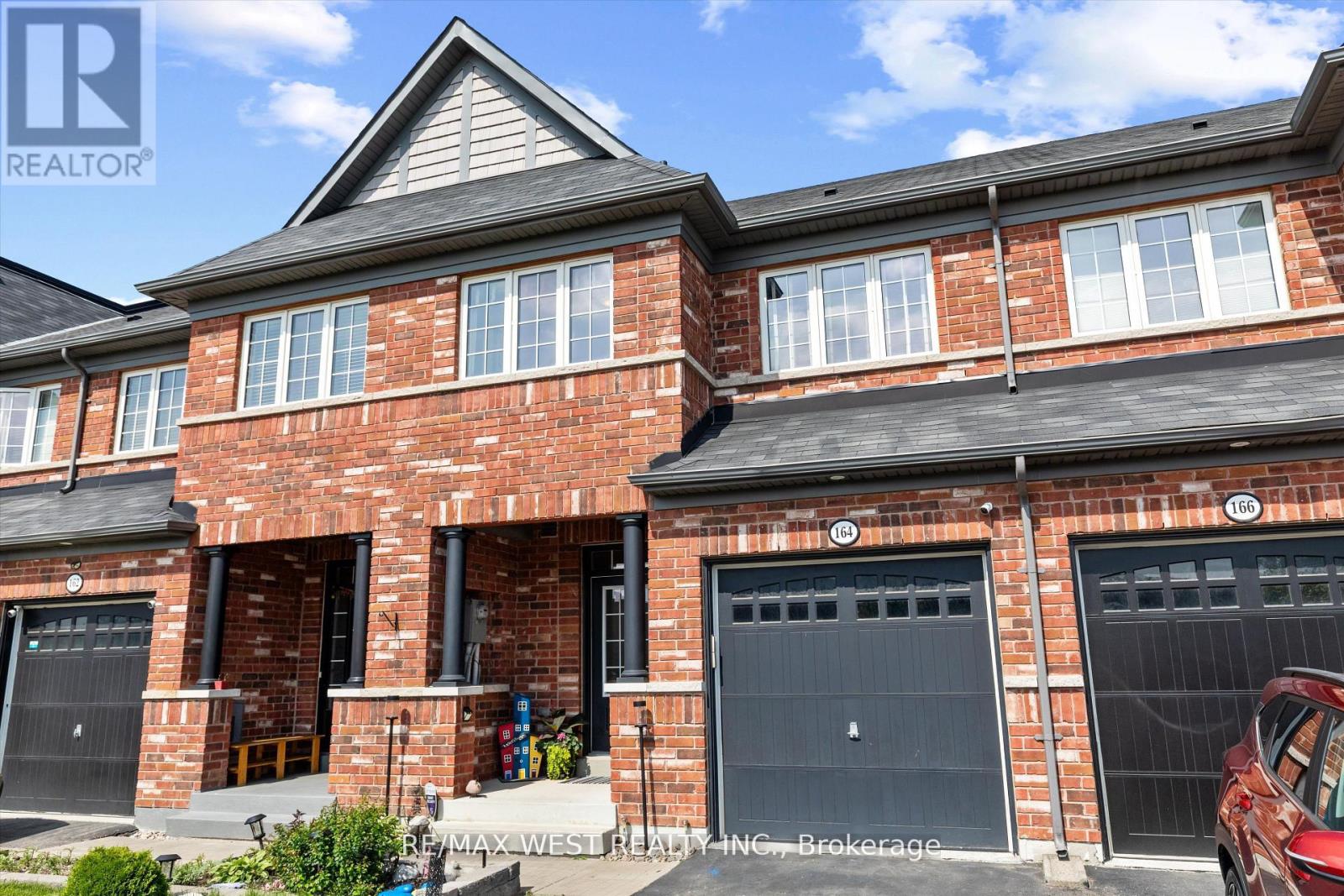 164 SUSSEXVALE DRIVE, Brampton, Ontario