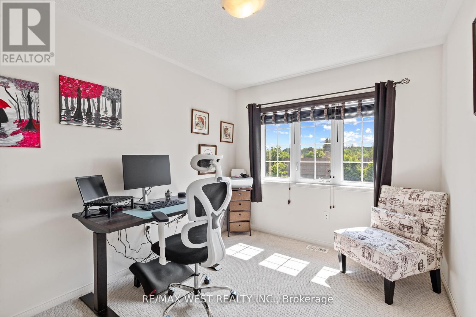 164 Sussexvale Drive, Brampton, Ontario  L6R 3R2 - Photo 23 - W12312779