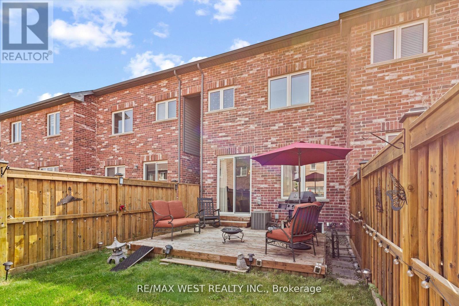 164 Sussexvale Drive, Brampton, Ontario  L6R 3R2 - Photo 27 - W12312779