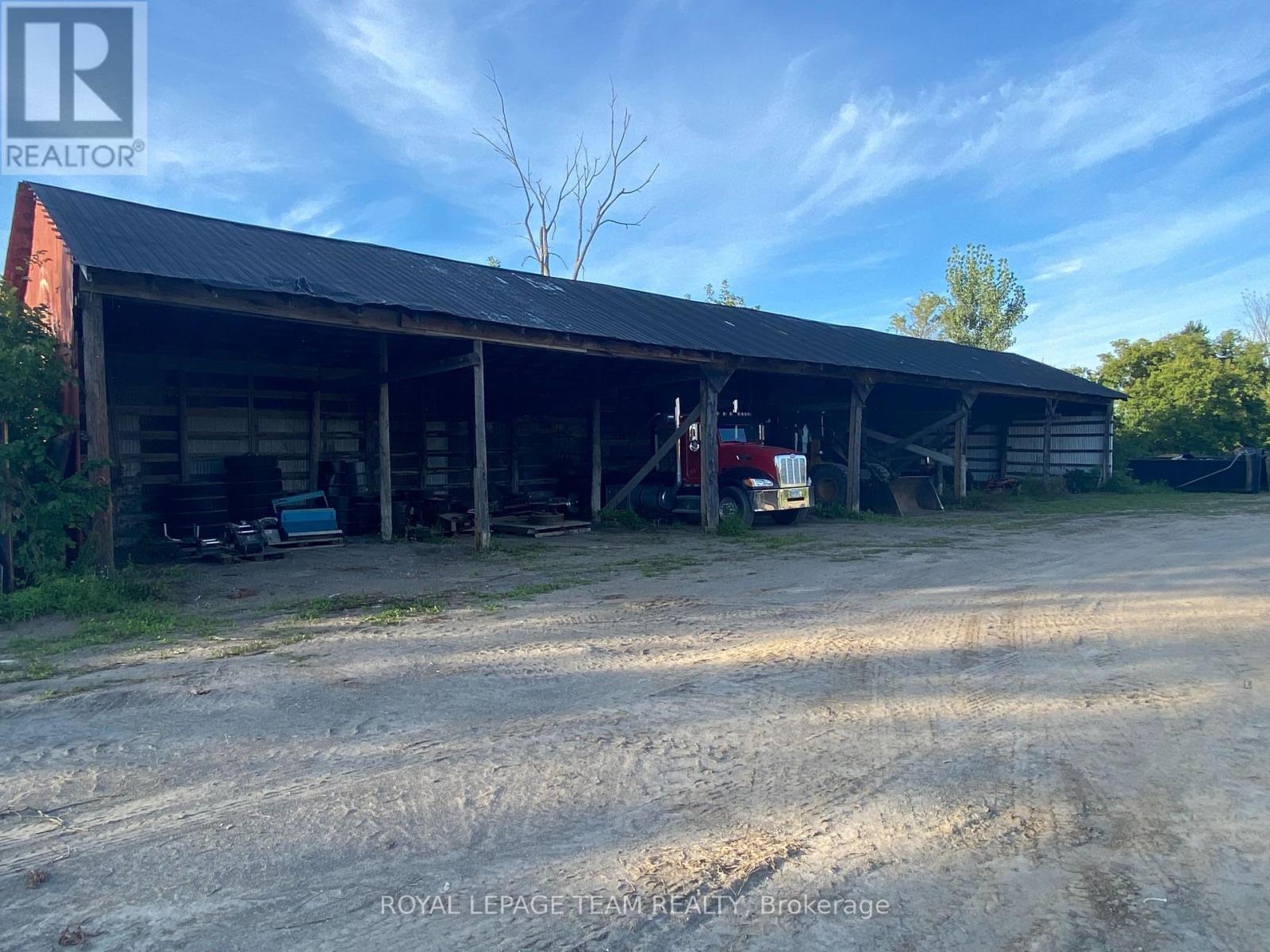 7904 Bank Street, Ottawa, Ontario K0A 2P0 - Photo 20 - X12233377