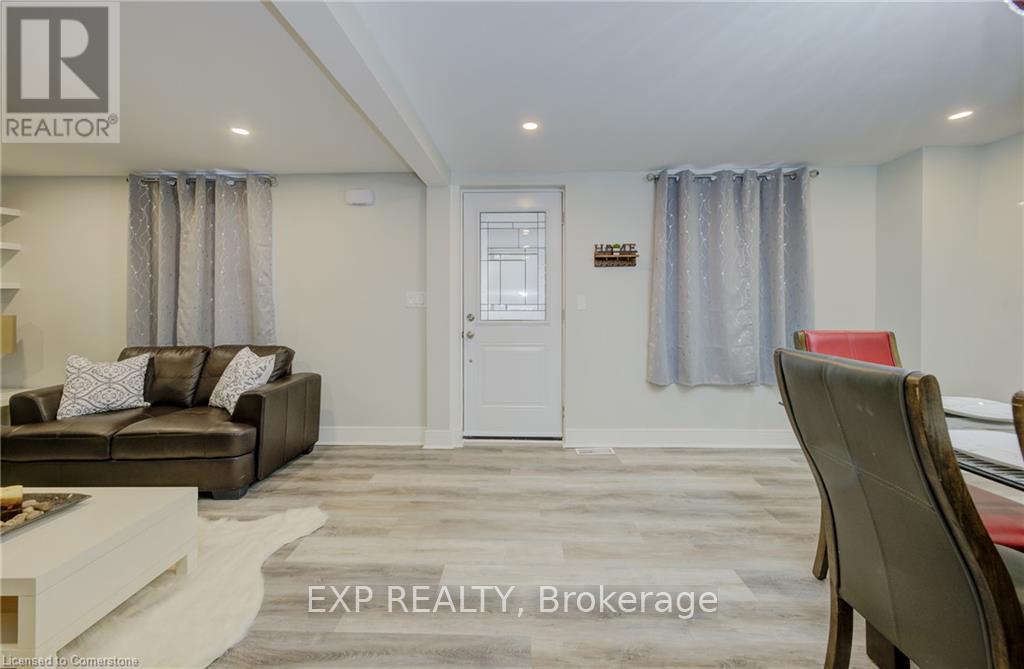 52 Samuel Street, Blandford-Blenheim, Ontario  N0J 1S0 - Photo 4 - X12312674