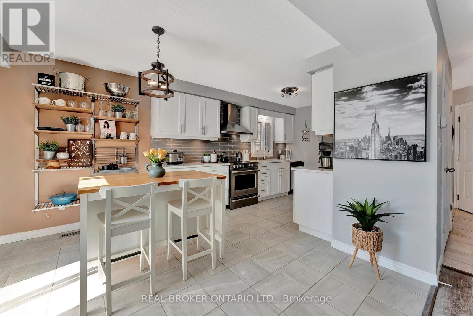 3 Crawford Place, Brant, Ontario  N3L 0A6 - Photo 11 - X12312676