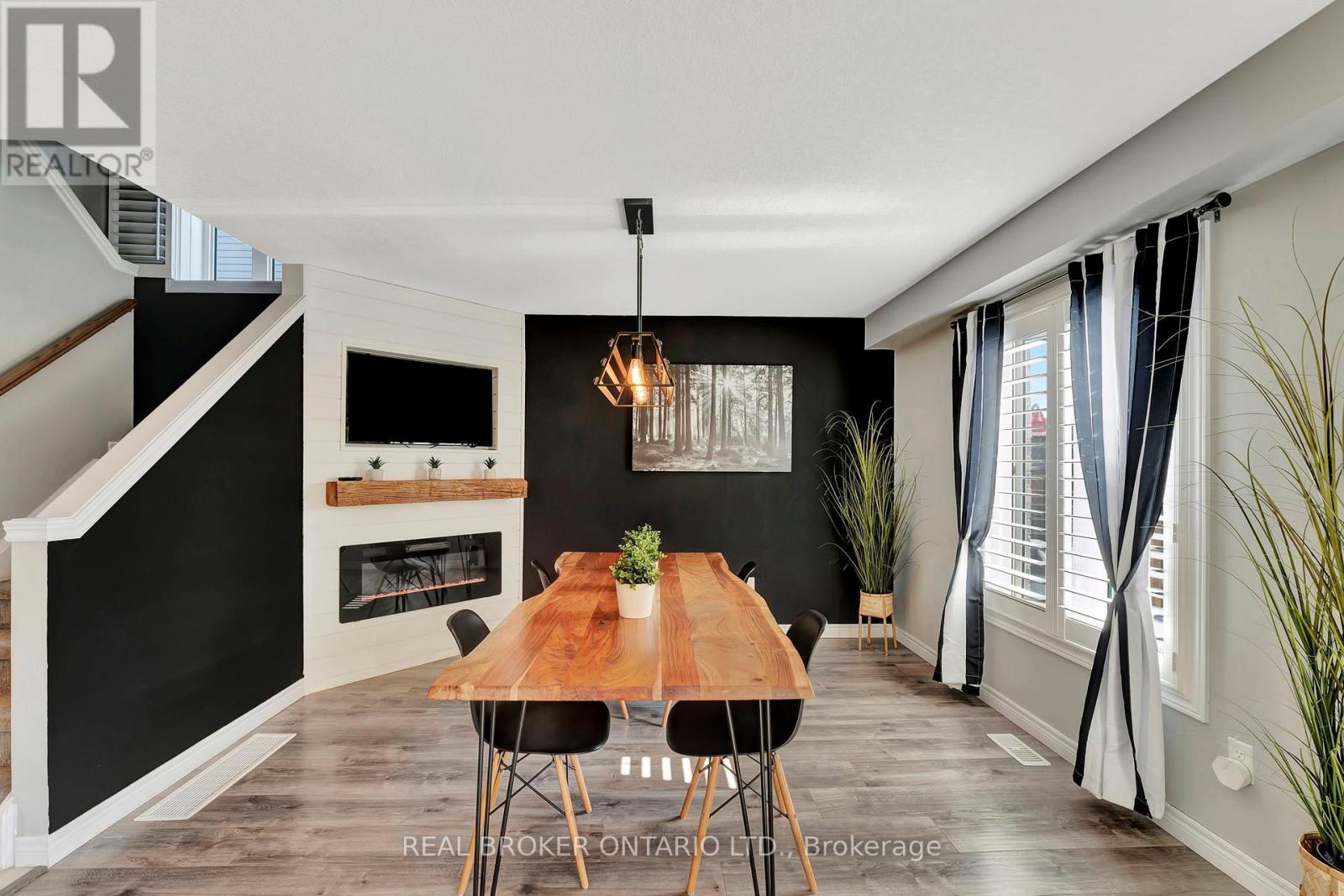 3 Crawford Place, Brant, Ontario  N3L 0A6 - Photo 14 - X12312676
