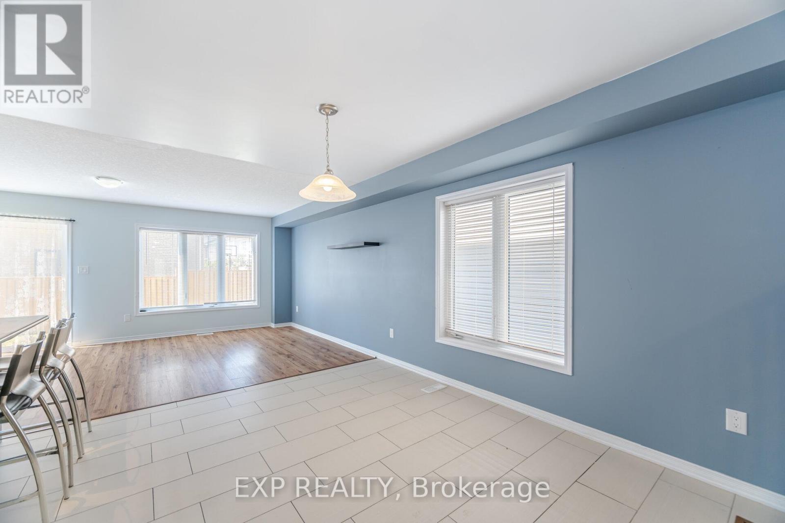 67 Thompson Road, Haldimand, Ontario  N3W 2G9 - Photo 9 - X12312692