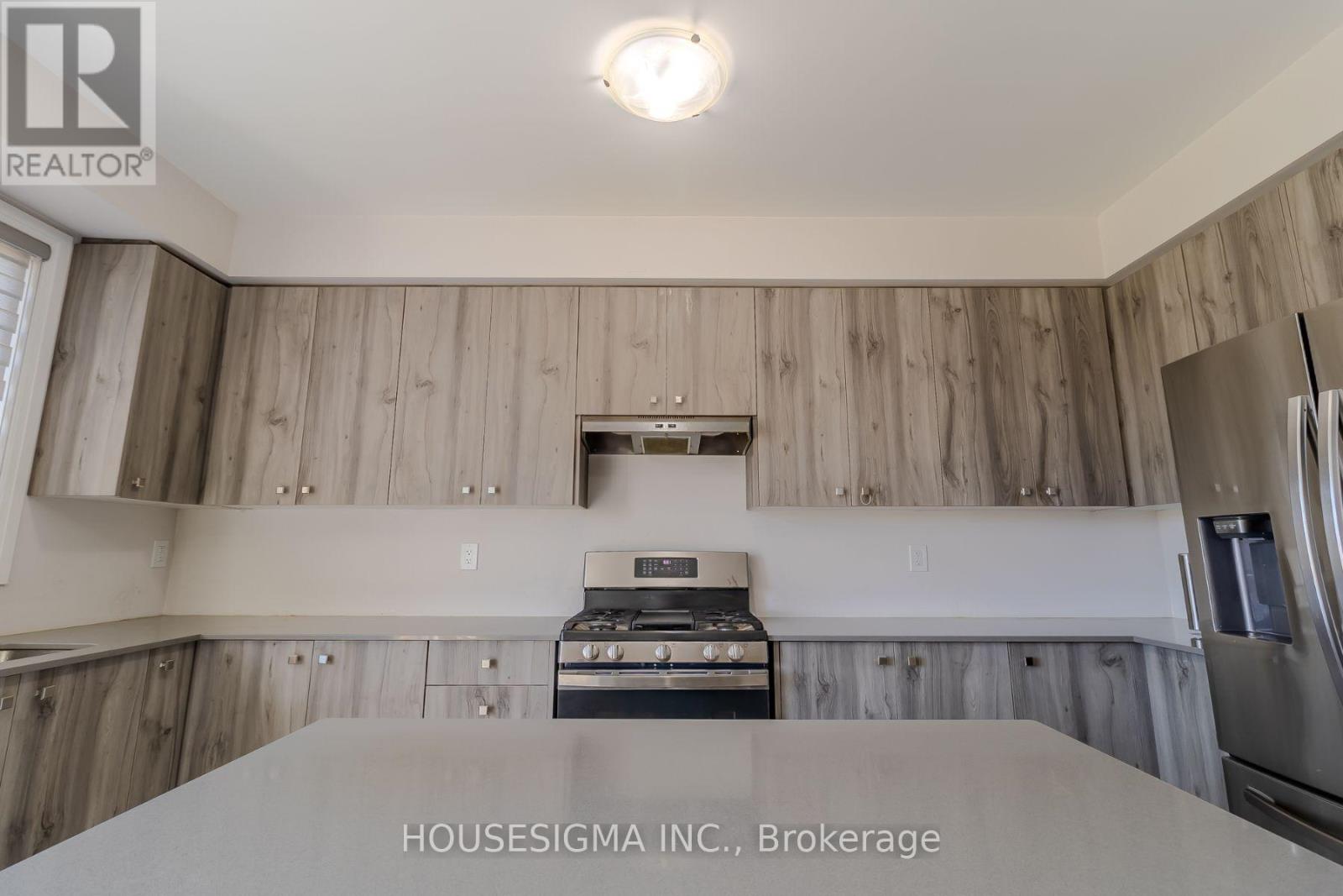 139 Fairey Crescent, Hamilton, Ontario  L0R 1W0 - Photo 10 - X12312780