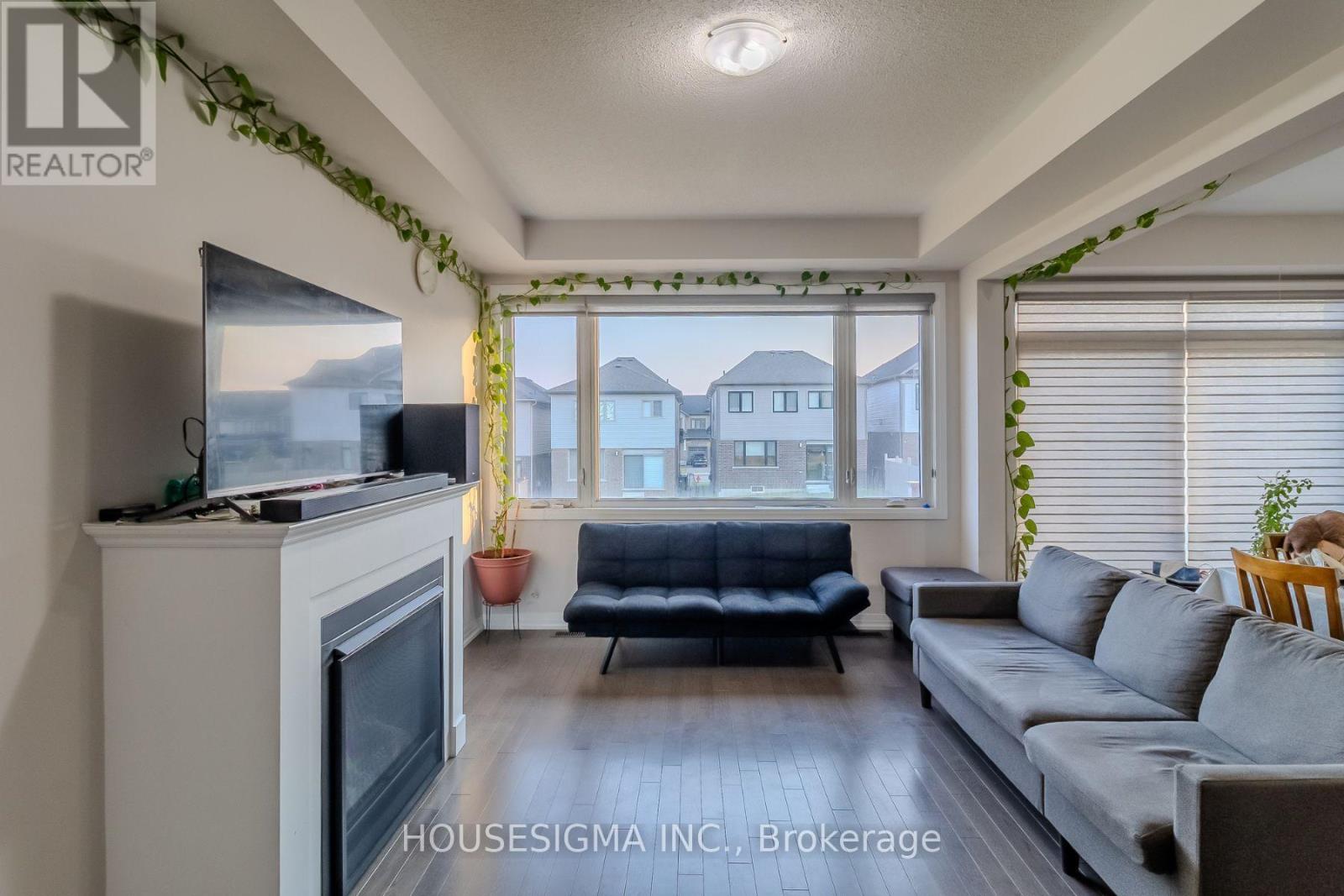 139 Fairey Crescent, Hamilton, Ontario  L0R 1W0 - Photo 7 - X12312780