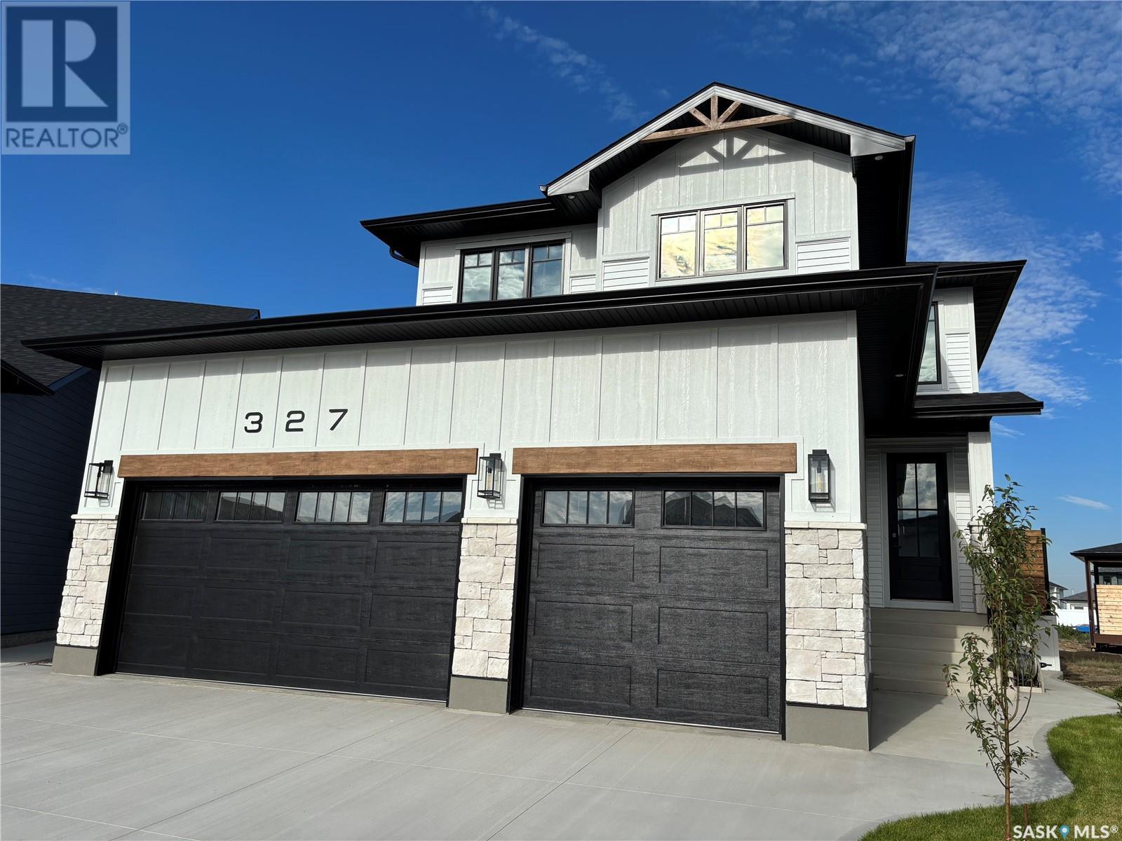 Property at 327 Woolf BAY image 1