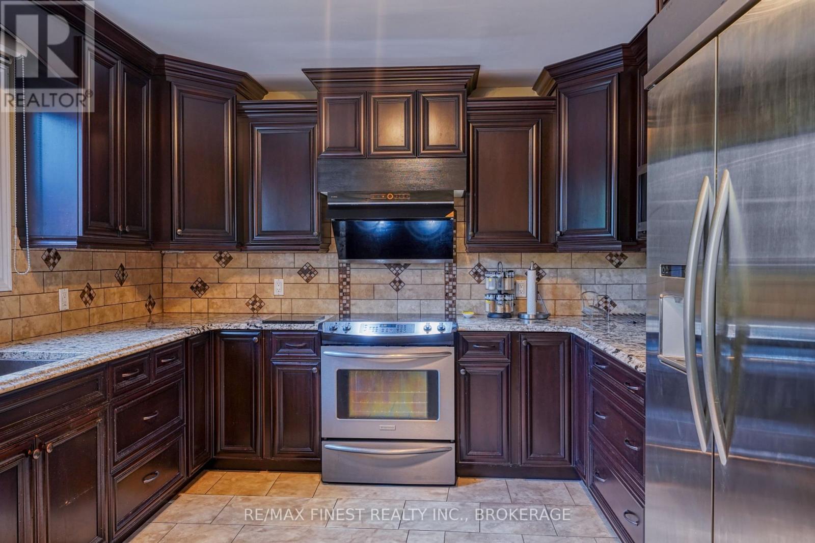 1082 Caitlin Crescent, Kingston (North Of Taylor-Kidd Blvd), Ontario  K7P 2S4 - Photo 13 - X12313027