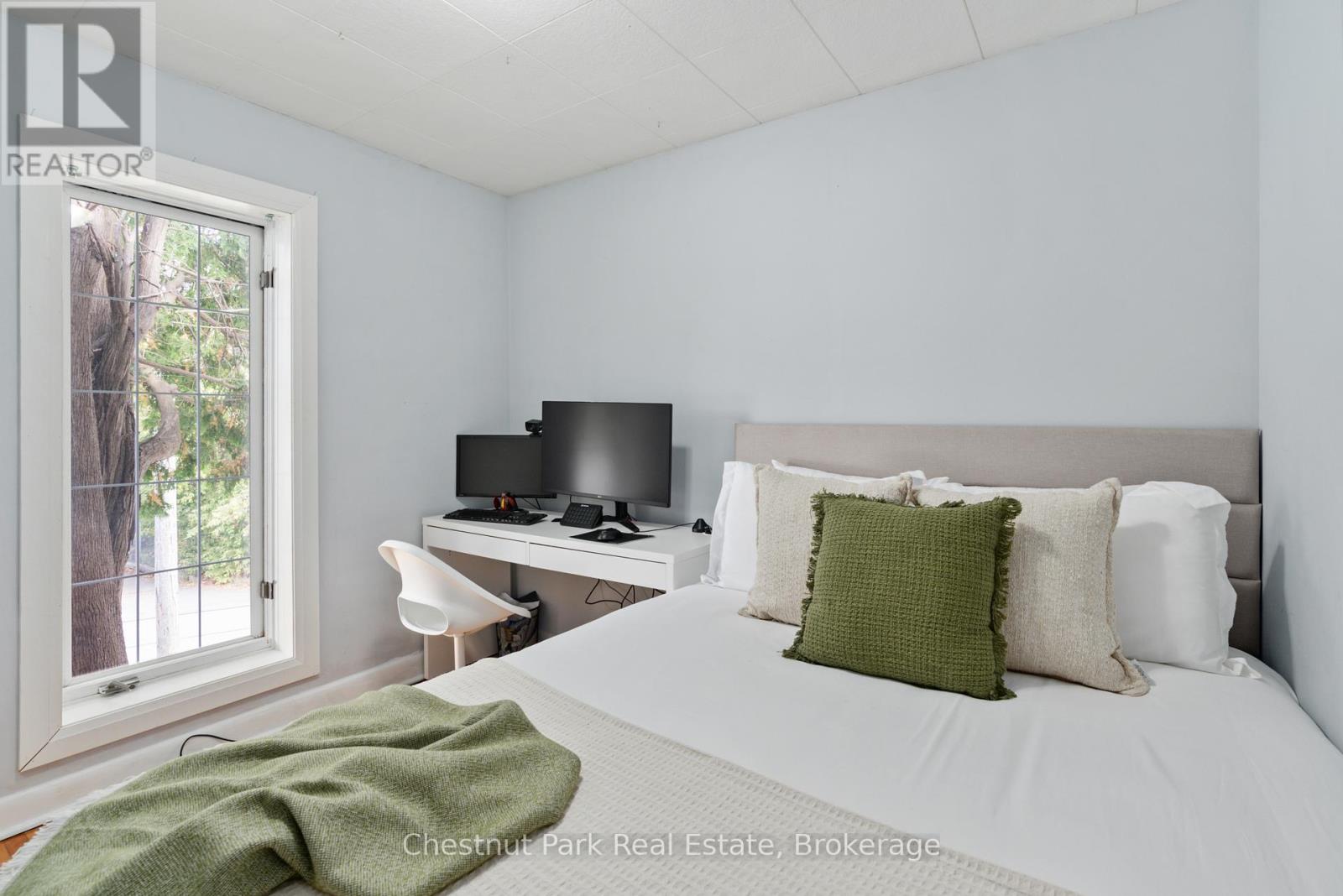 3 Cora Street E, Huntsville, Ontario  P1H 1T5 - Photo 19 - X12312924
