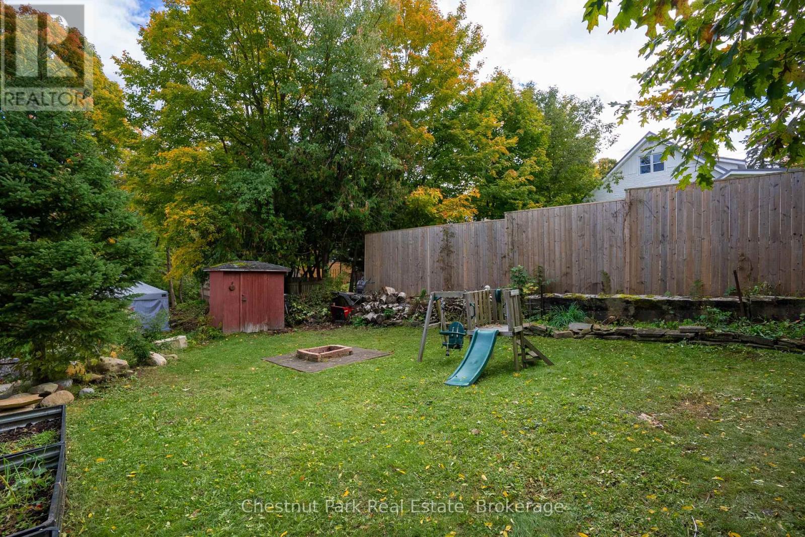3 Cora Street E, Huntsville, Ontario  P1H 1T5 - Photo 31 - X12312924