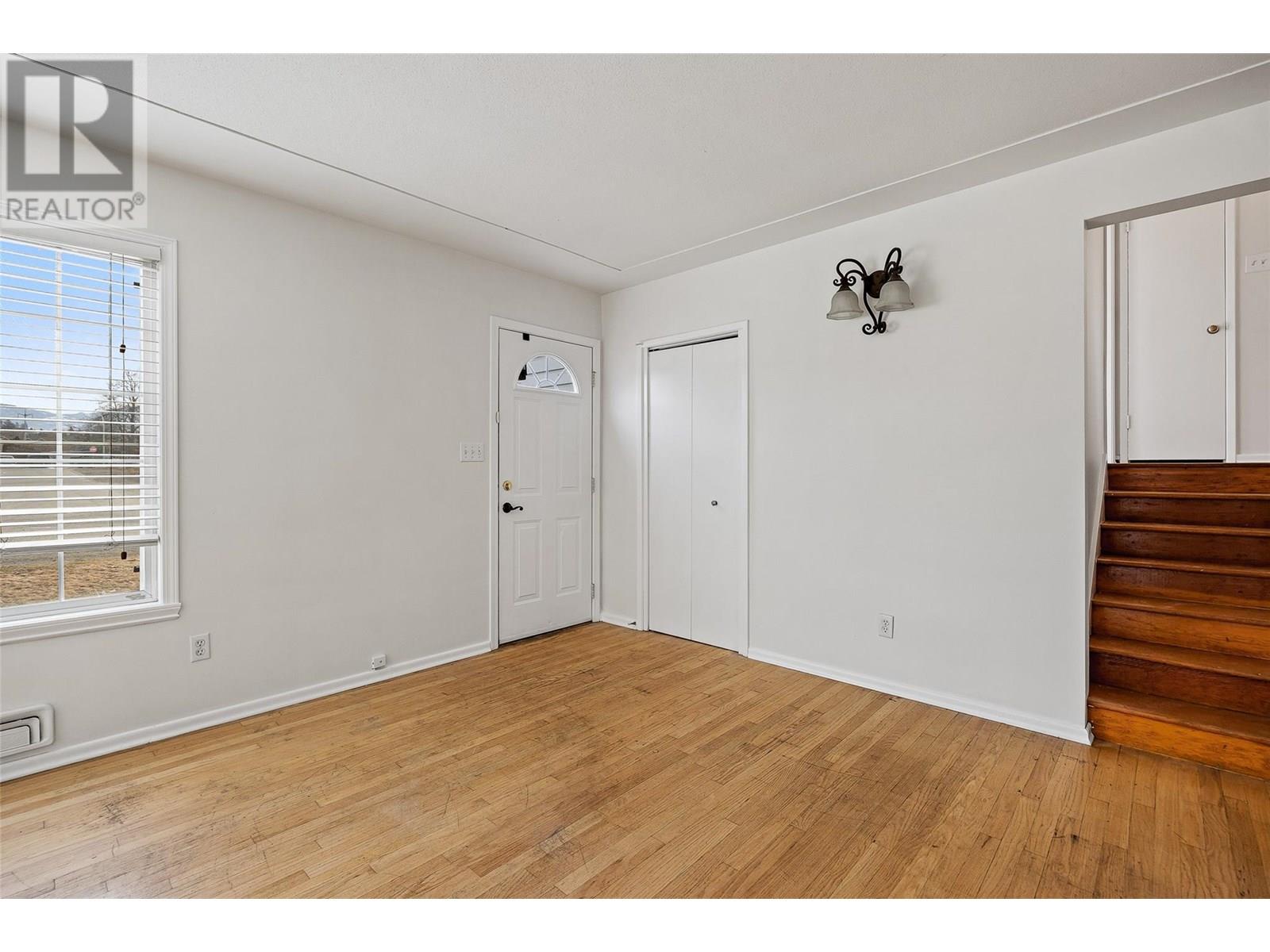 1388 Cherry Crescent W, Kelowna, British Columbia  V1Y 3X8 - Photo 11 - 10357600